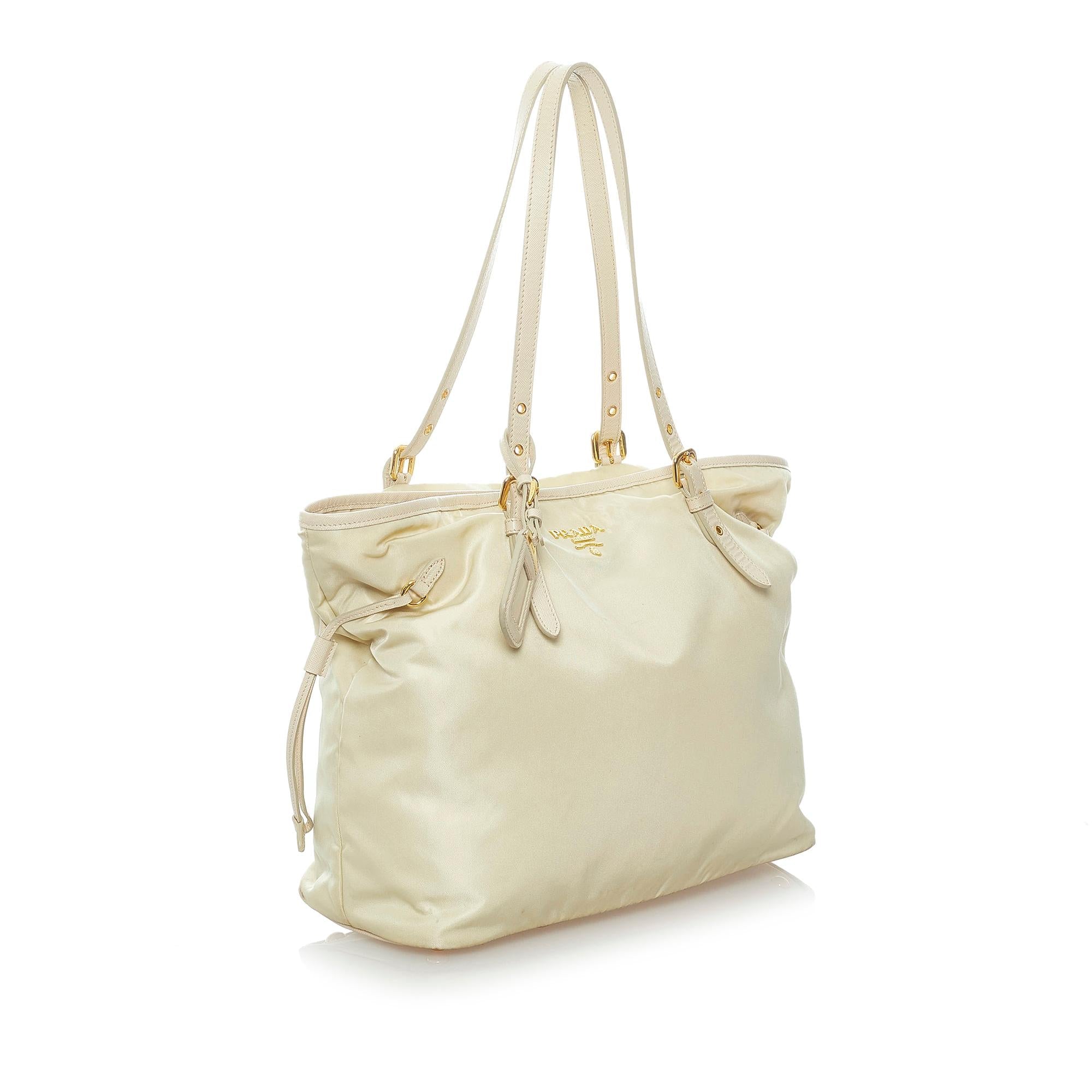 Prada Tessuto Tote Bag (SHG-30937)