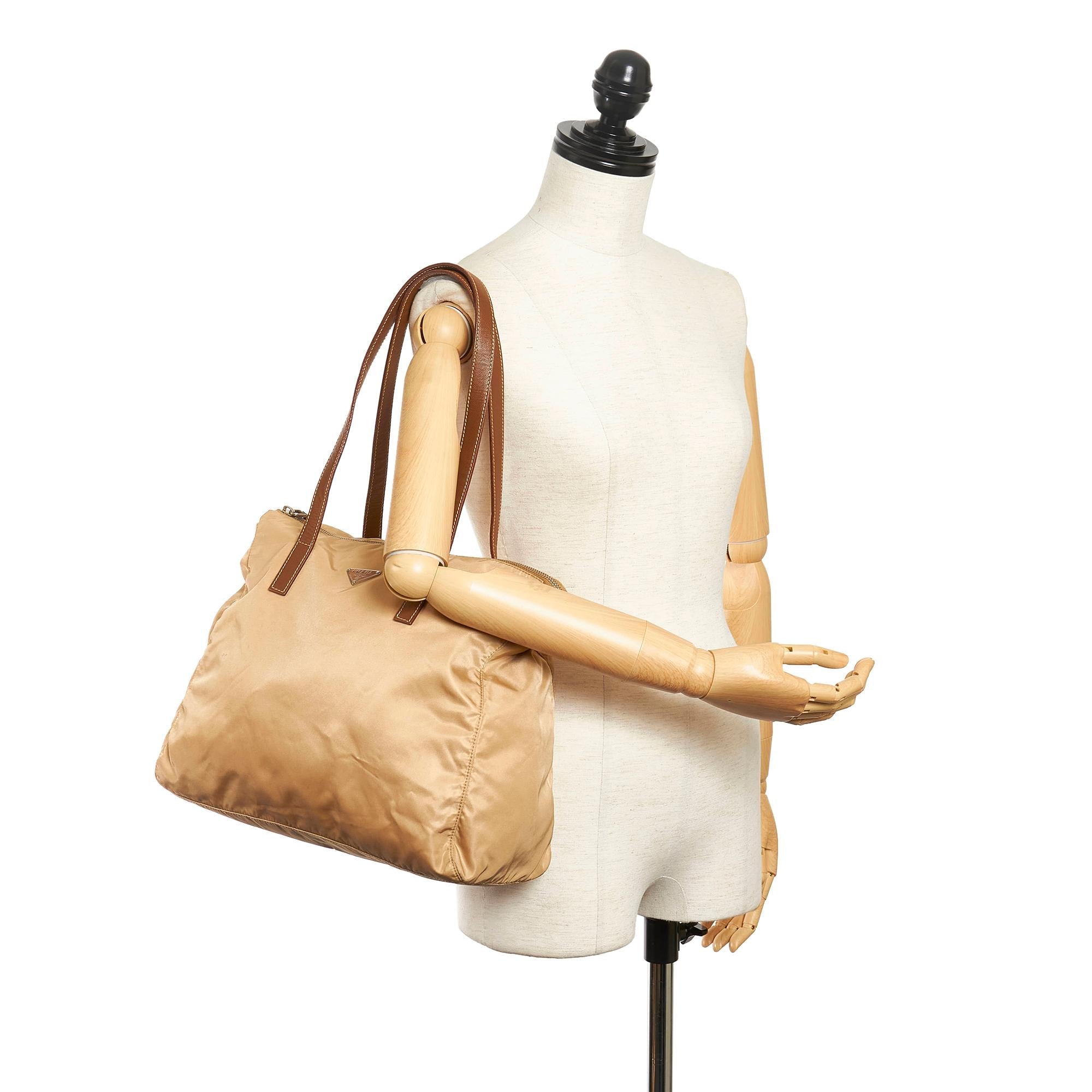 Prada Tessuto Tote Bag (SHG-31455)
