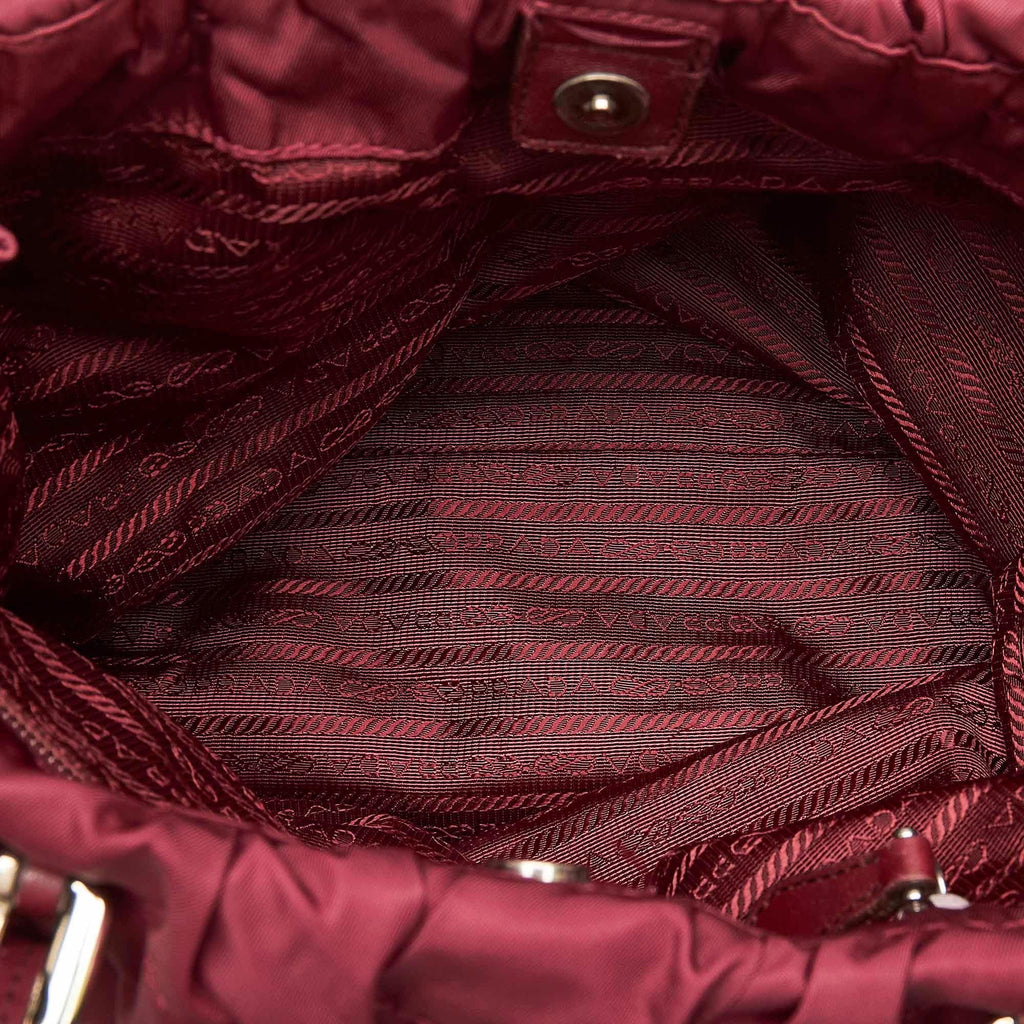 Prada Tessuto Tote Bag (SHG-32502)
