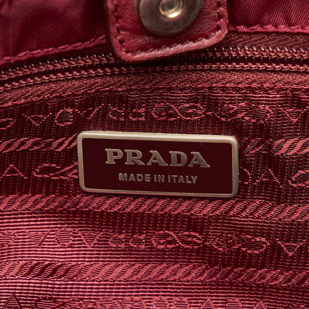 Prada Tessuto Tote Bag (SHG-32502)
