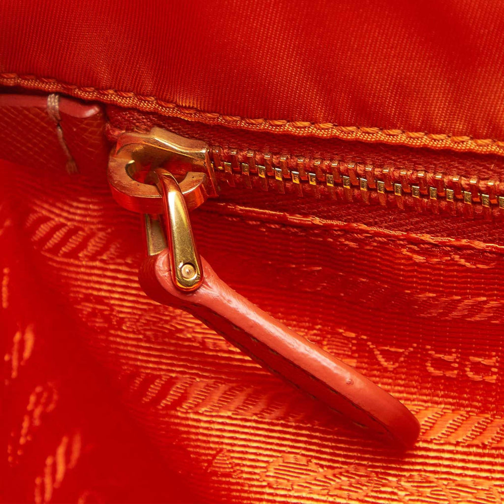 Prada Tessuto Tote Bag (SHG-33884)