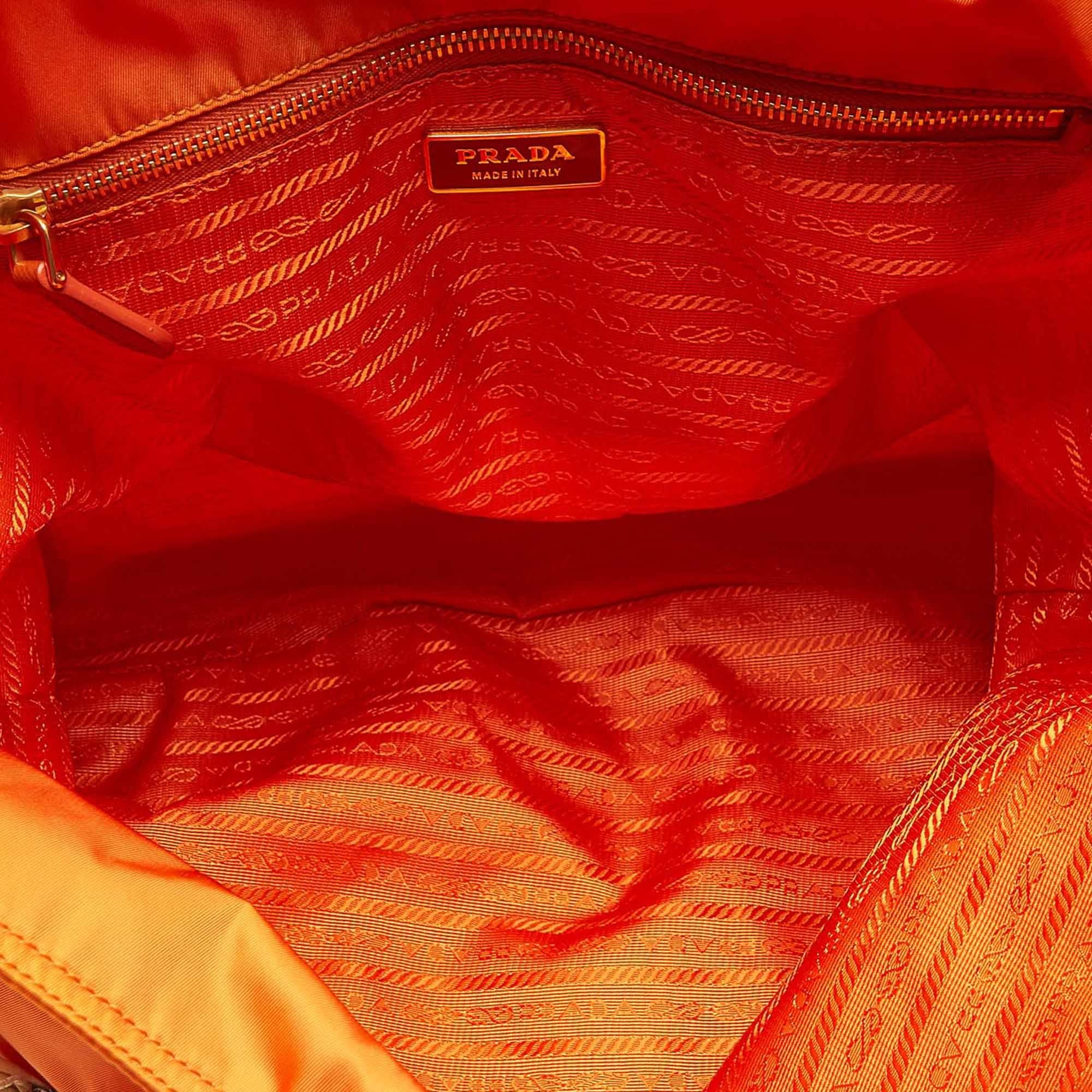 Prada Tessuto Tote Bag (SHG-33884)