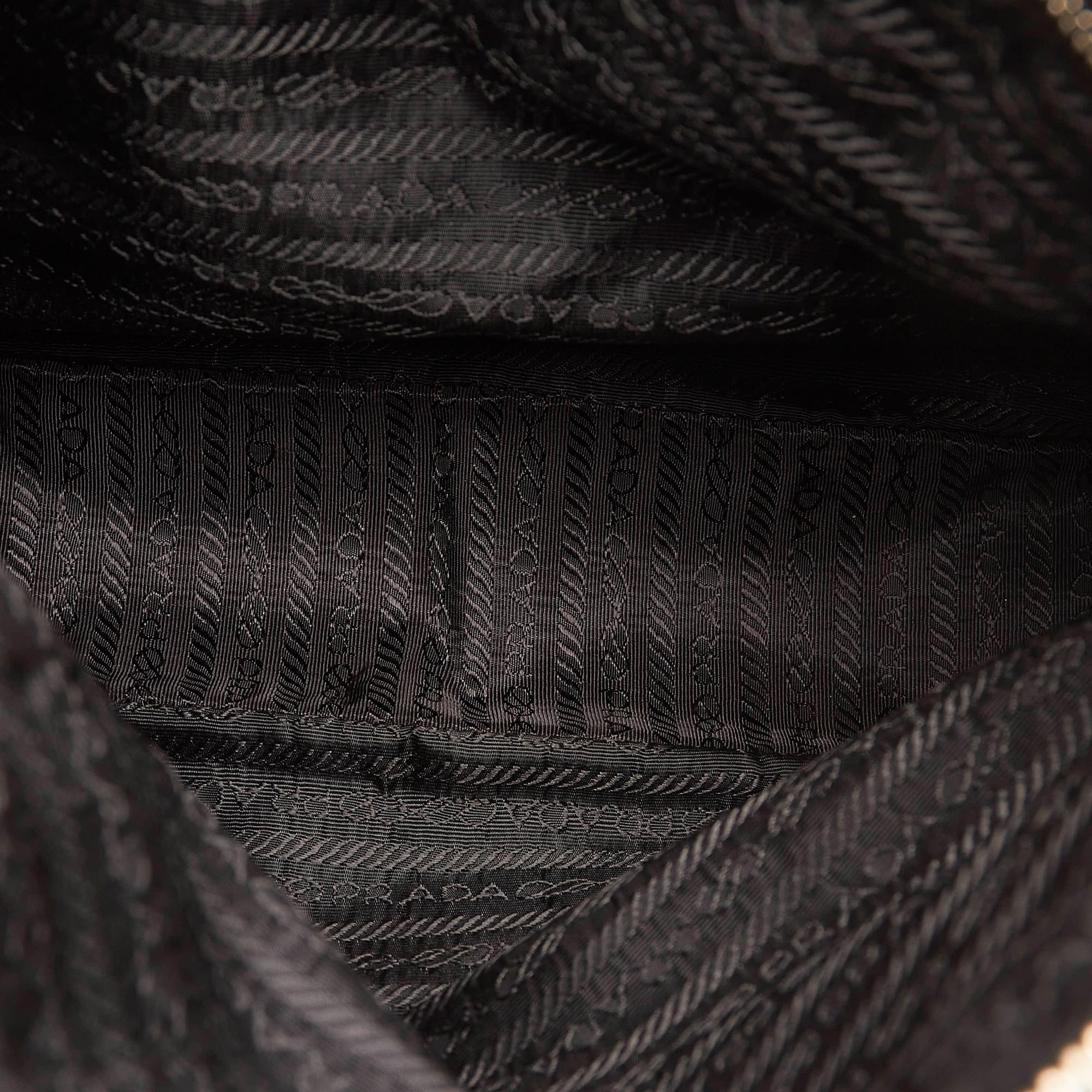 Prada Tessuto Tote Bag (SHG-33887)