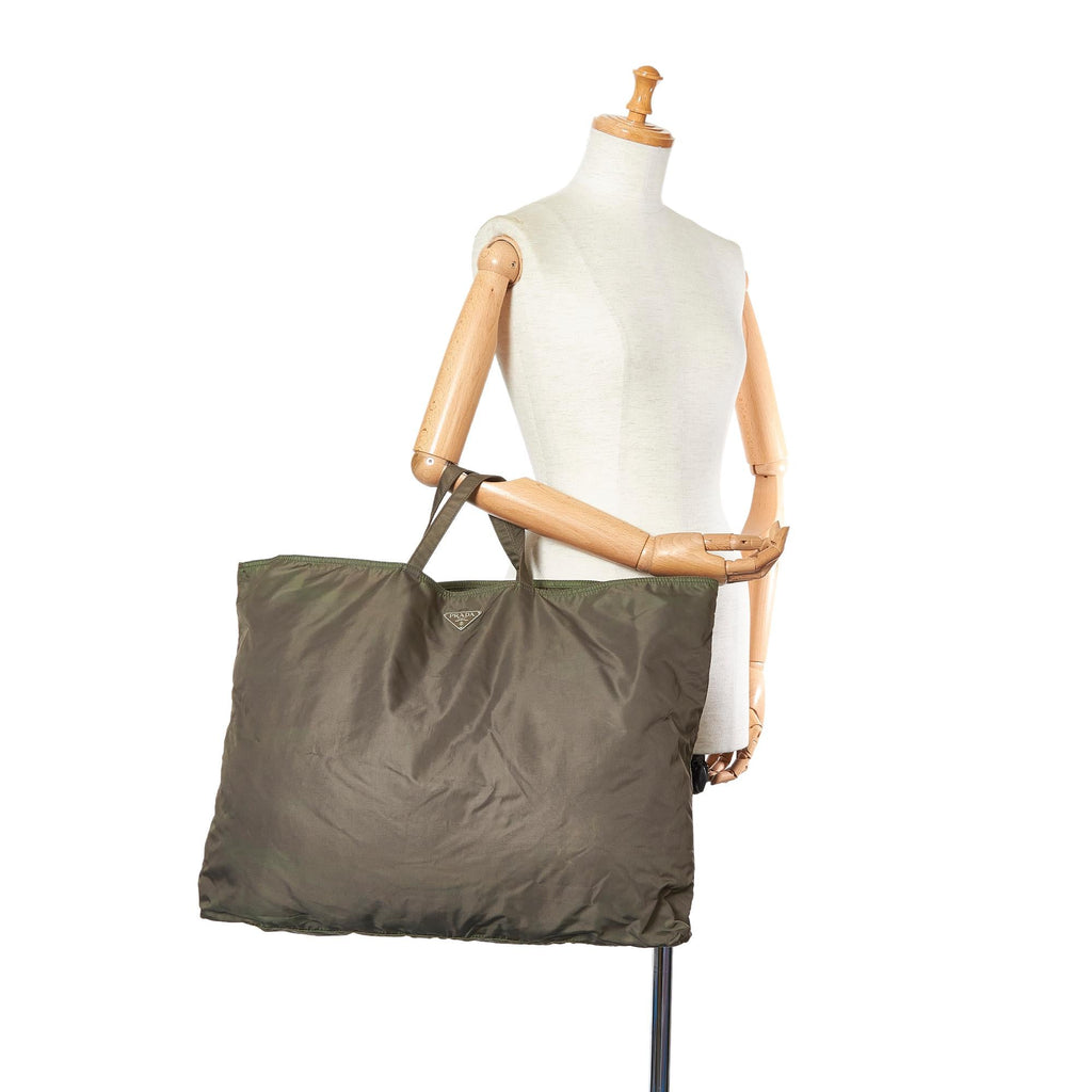 Prada Tessuto Tote Bag (SHG-33995)