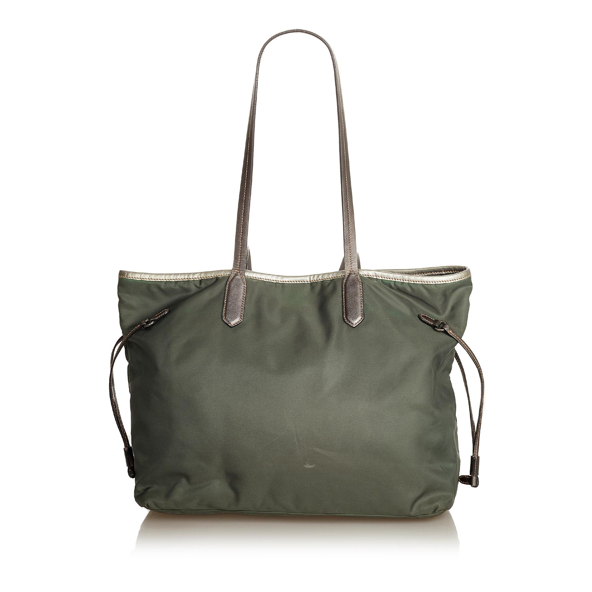 Prada Tessuto Tote Bag (SHG-34055)
