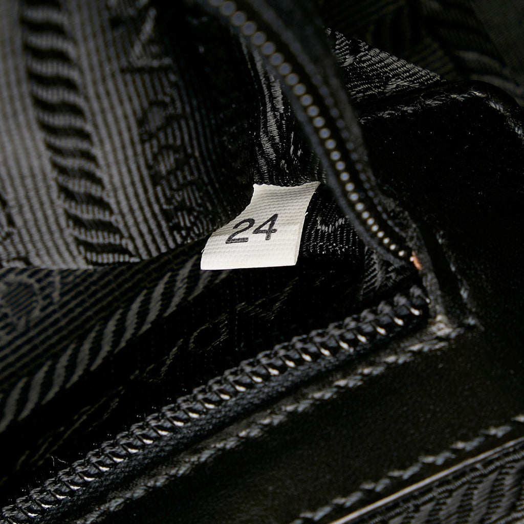Prada Tessuto Tote Bag (SHG-36094)