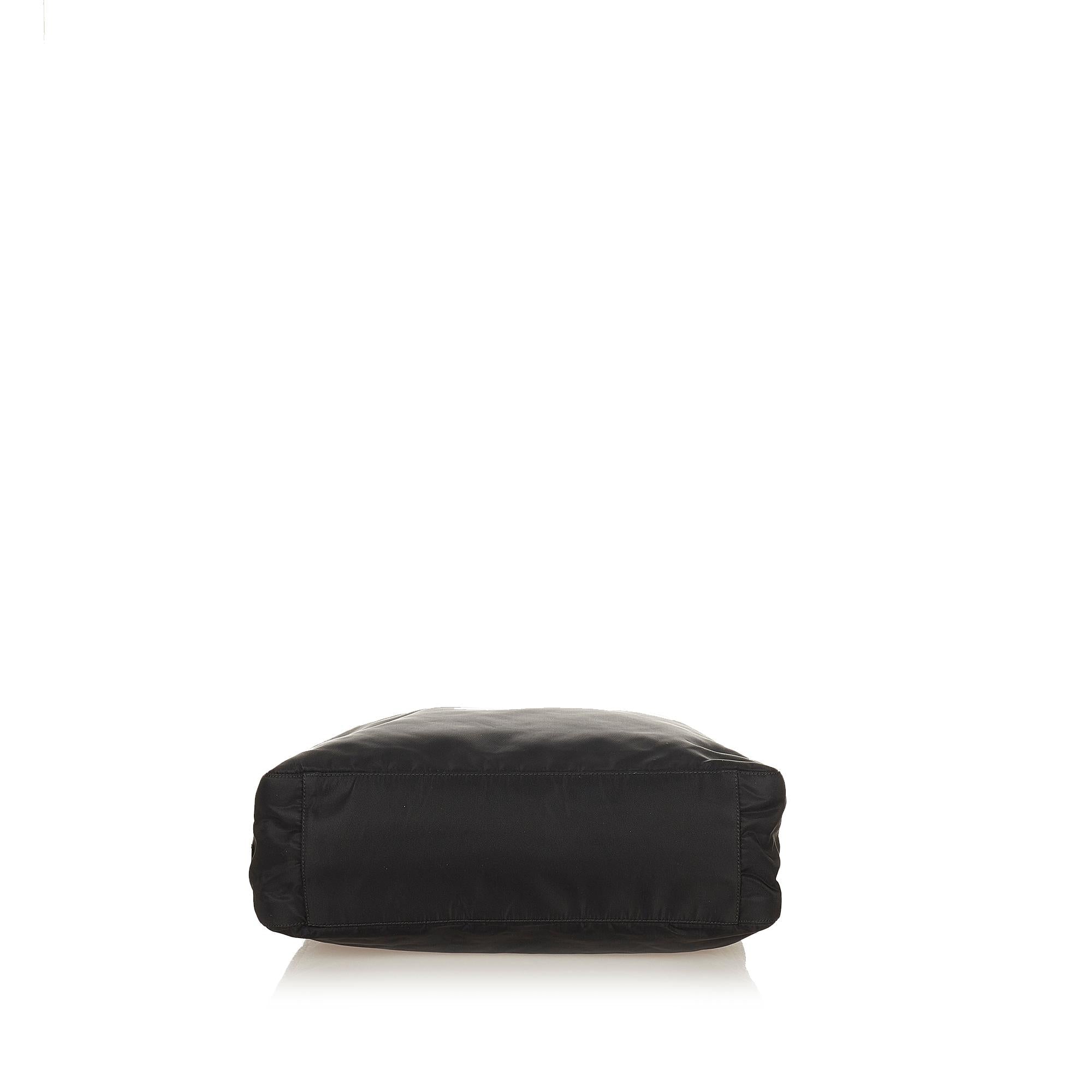 Prada Tessuto Tote Bag (SHG-36096)