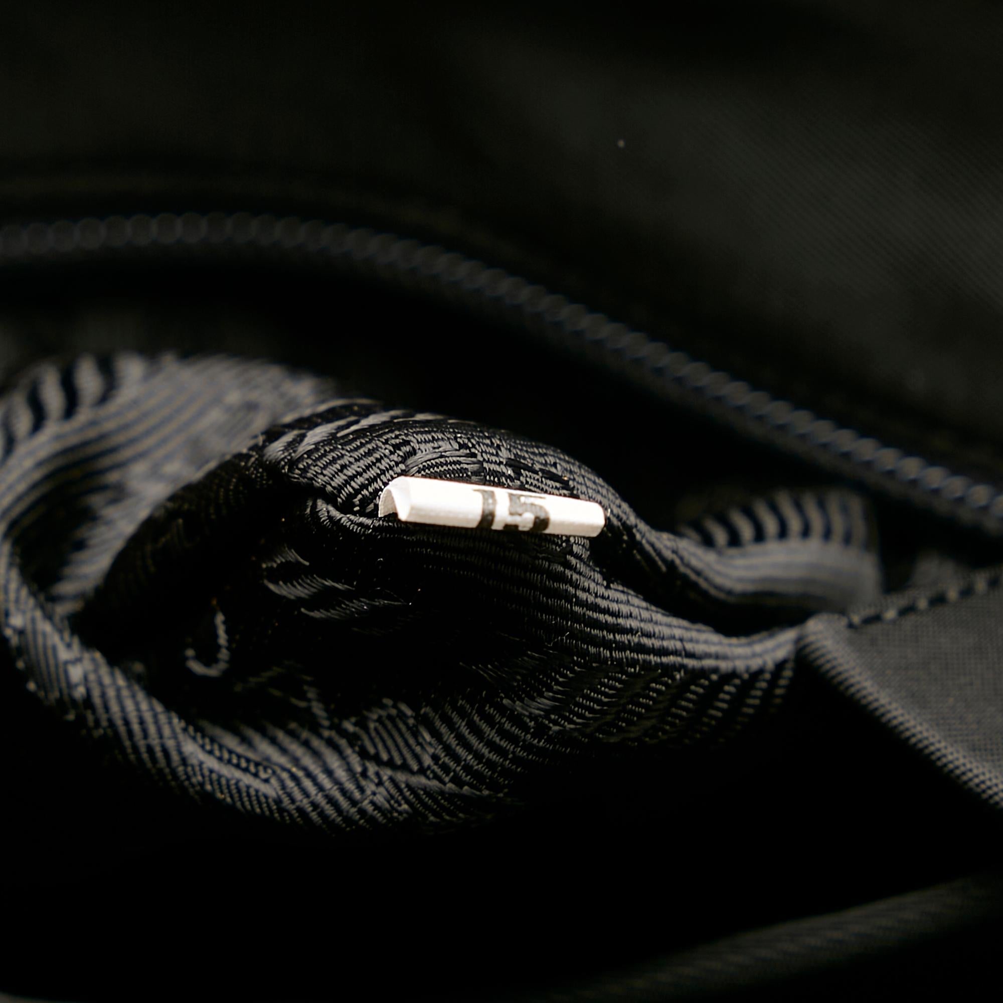 Prada Tessuto Tote Bag (SHG-36096)