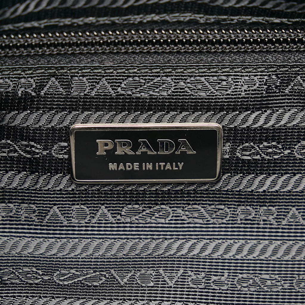 Prada Tessuto Tote Bag (SHG-CGKYiq)