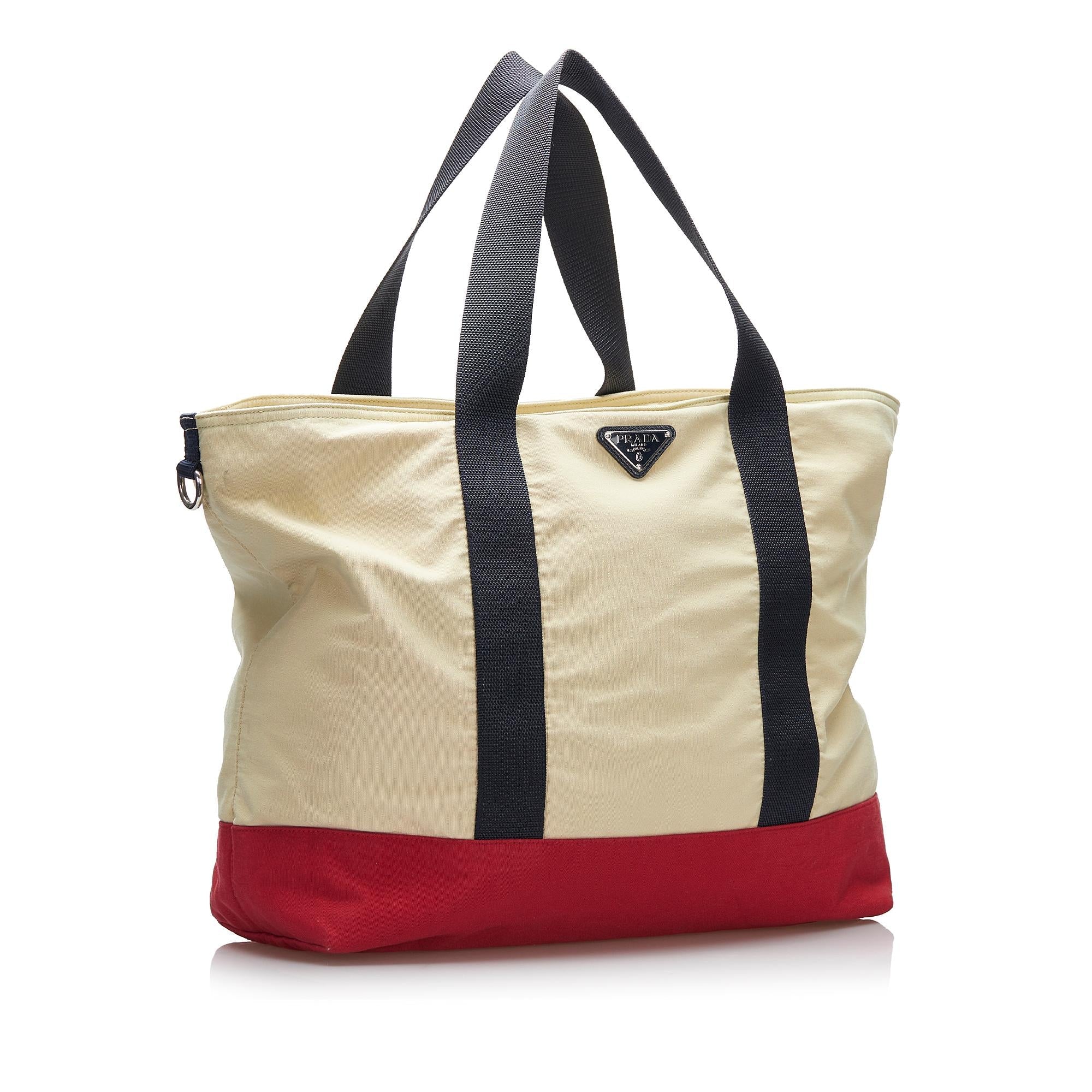 Prada Tessuto Tote Bag (SHG-btMB4J)