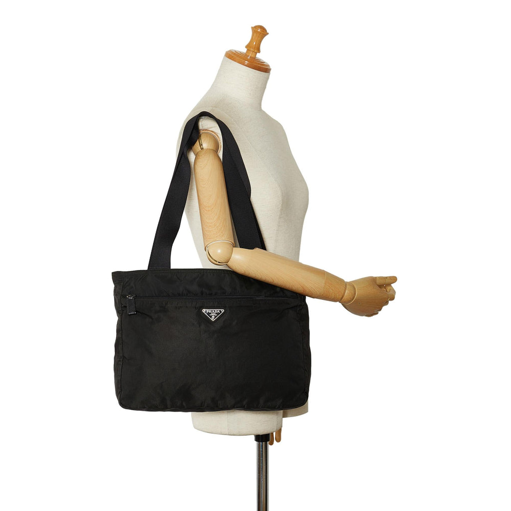 Prada Tessuto Tote Bag (SHG-X3LH9k)