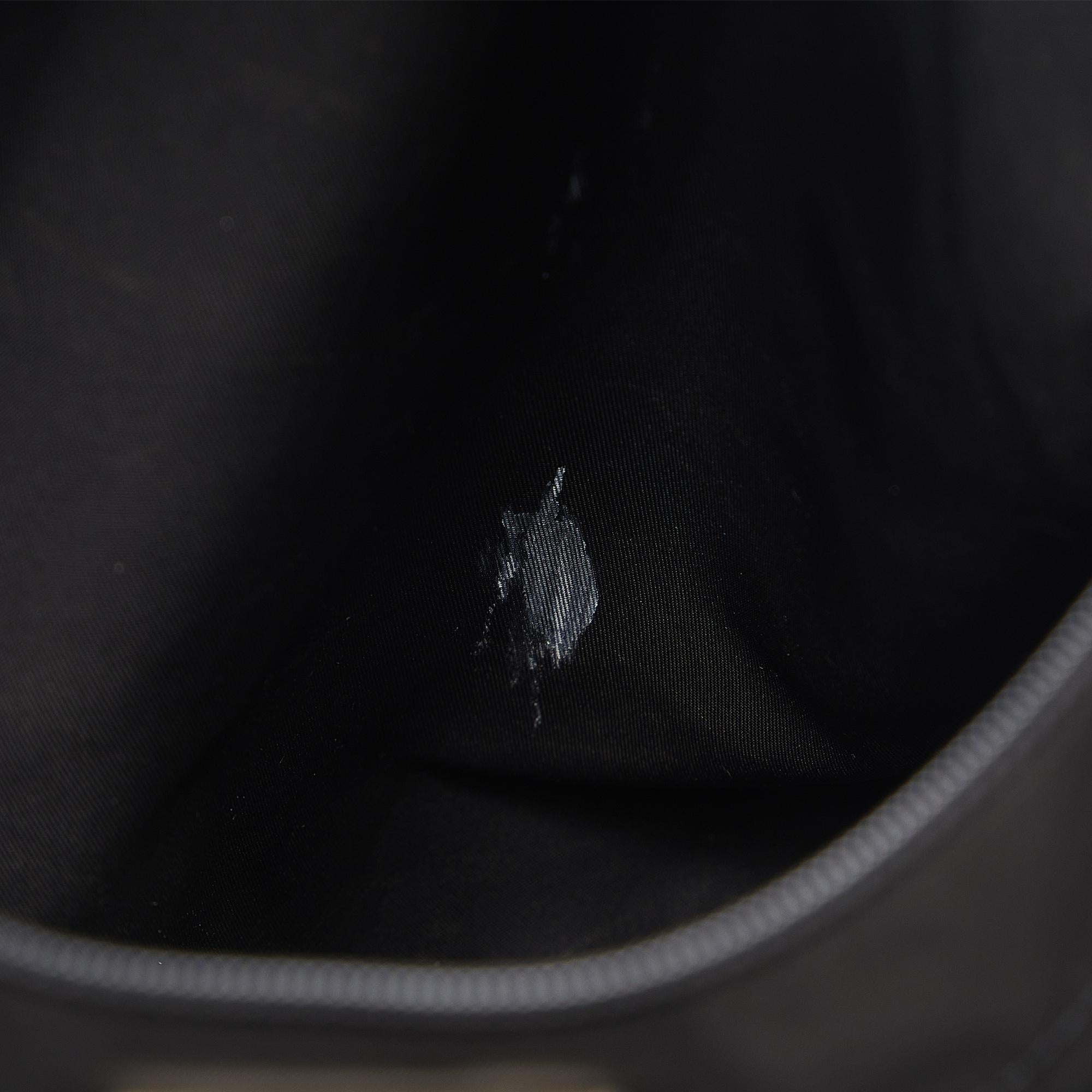 Prada Tessuto Tote Bag (SHG-ucYhni)