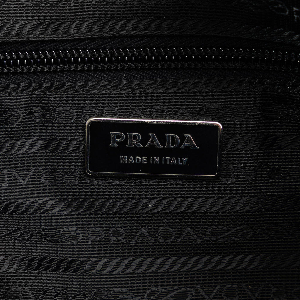 Prada Tessuto Tote Bag (SHG-yxbzP2)