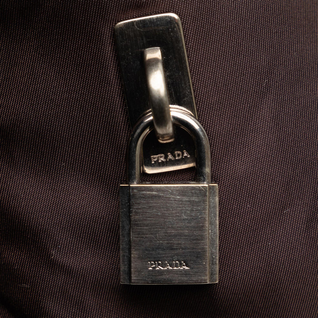 Prada Tessuto Tote Bag (SHG-Ruu6WD)