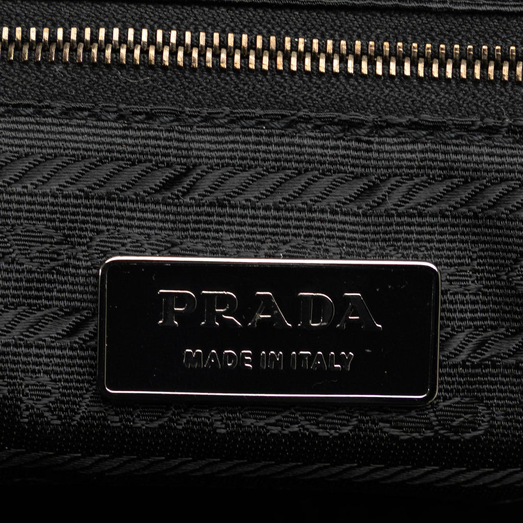 Prada Tessuto Tote Bag (SHG-Ruu6WD)