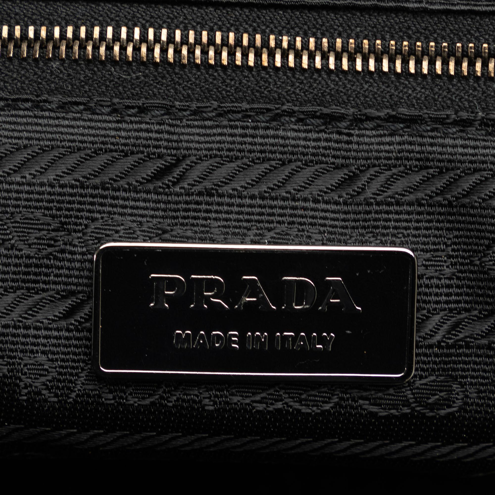 Prada Tessuto Tote Bag (SHG-Ruu6WD)