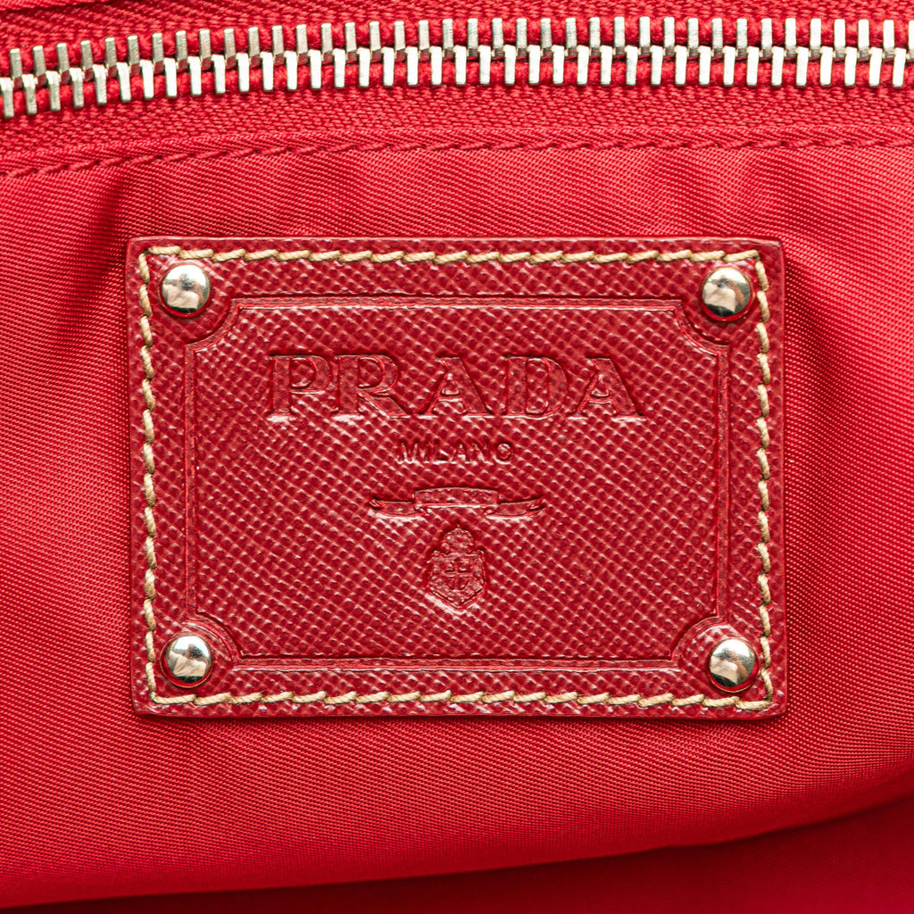 Prada Tessuto Tote Bag (SHG-vINQVp)