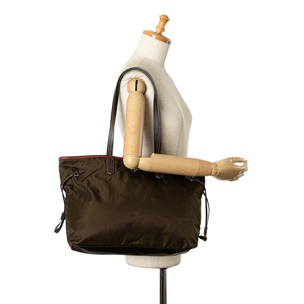 Prada Tessuto Tote Bag (SHG-vINQVp)