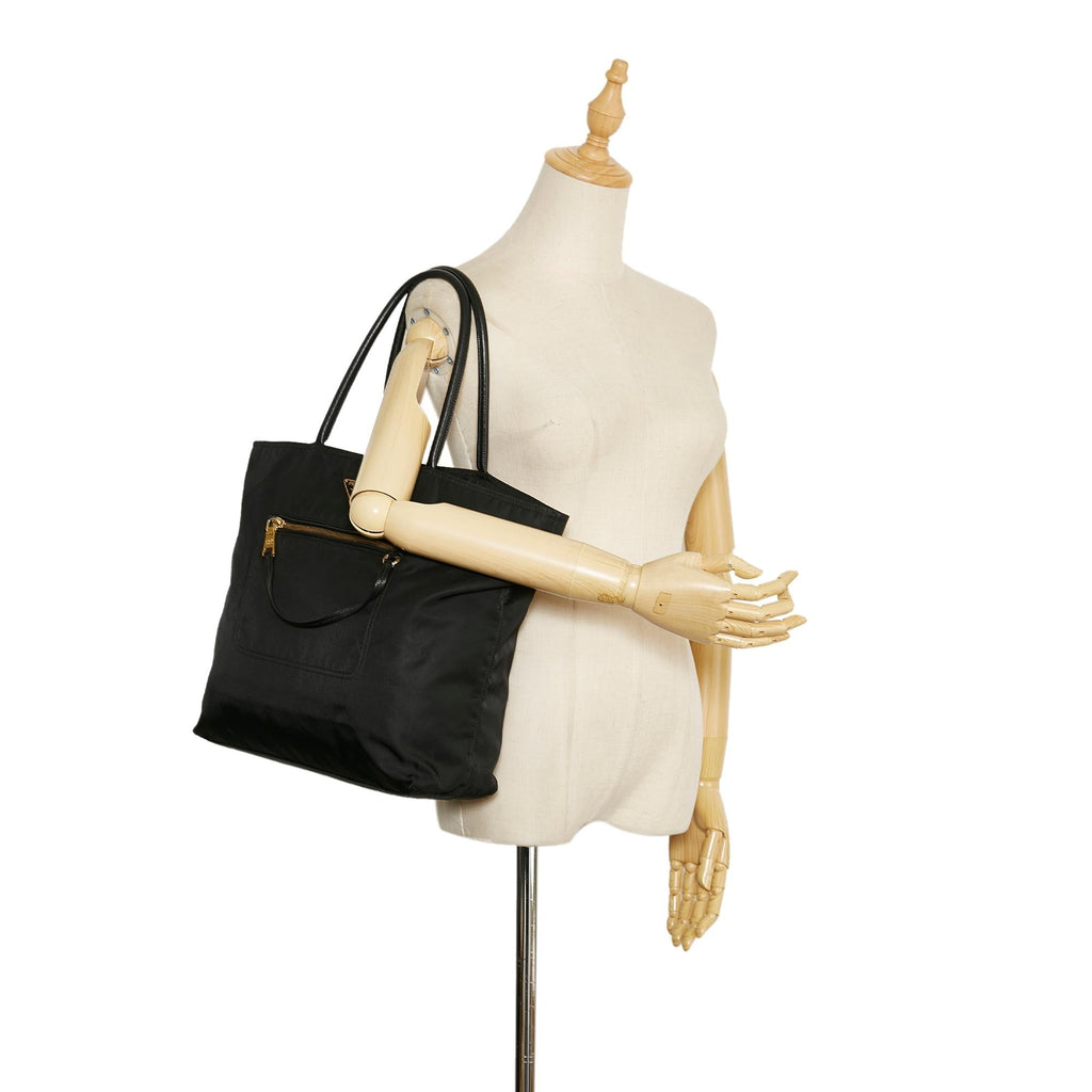 Prada Tessuto Tote (SHG-O3ZWke)