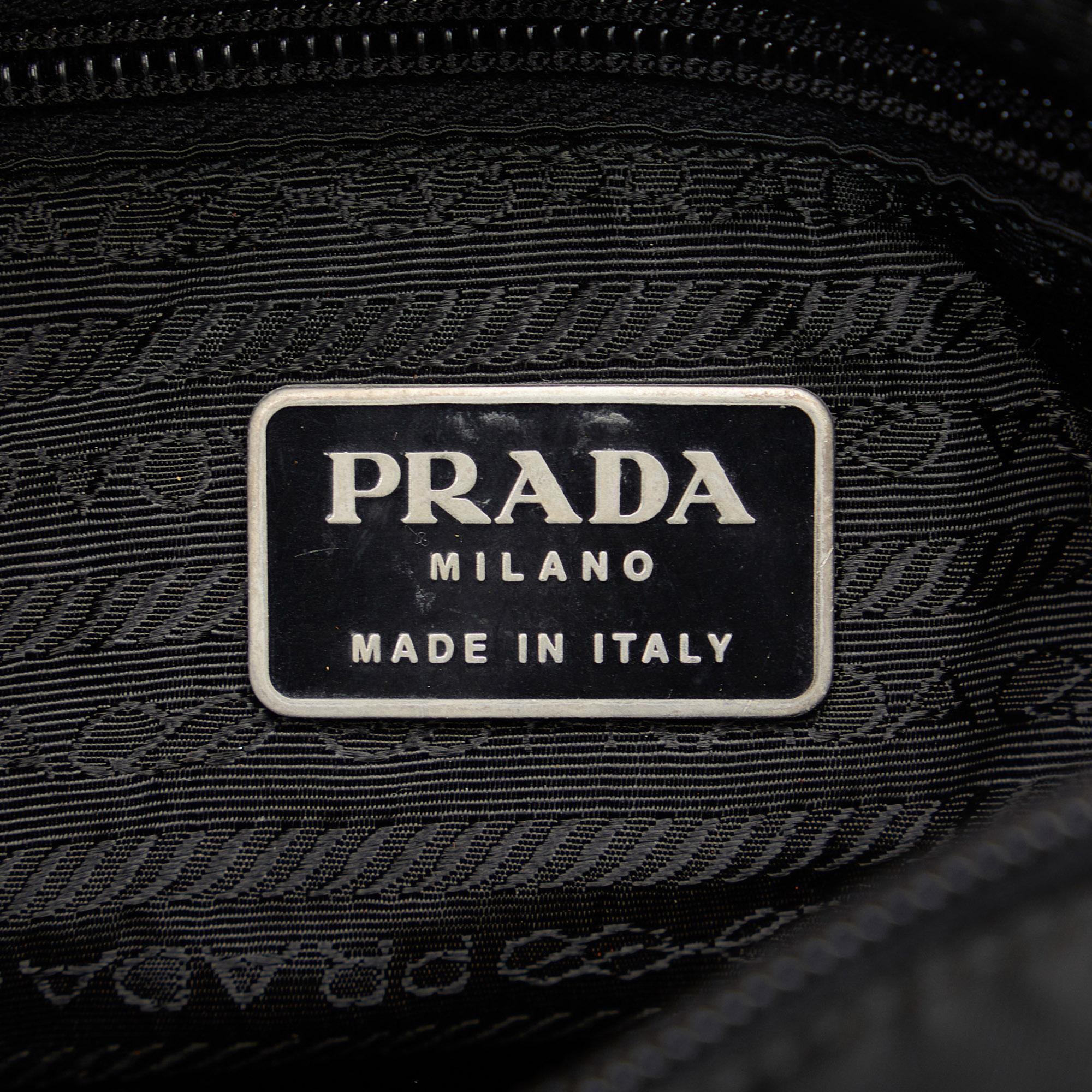 Prada Tessuto Tote (SHG-TAn15u)
