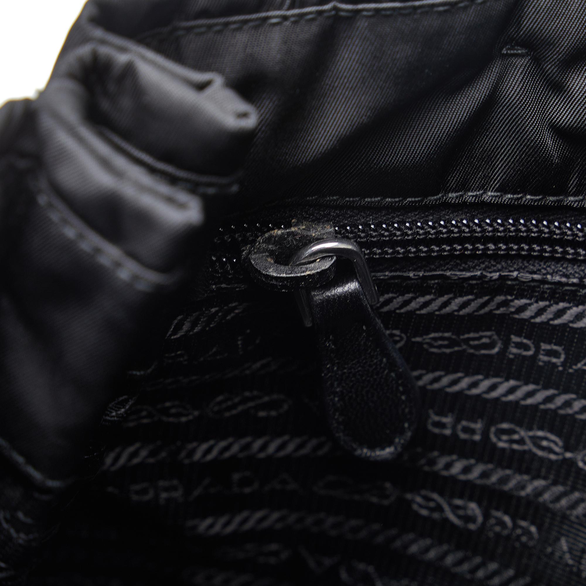 Prada Tessuto Tote (SHG-k3PAXP)