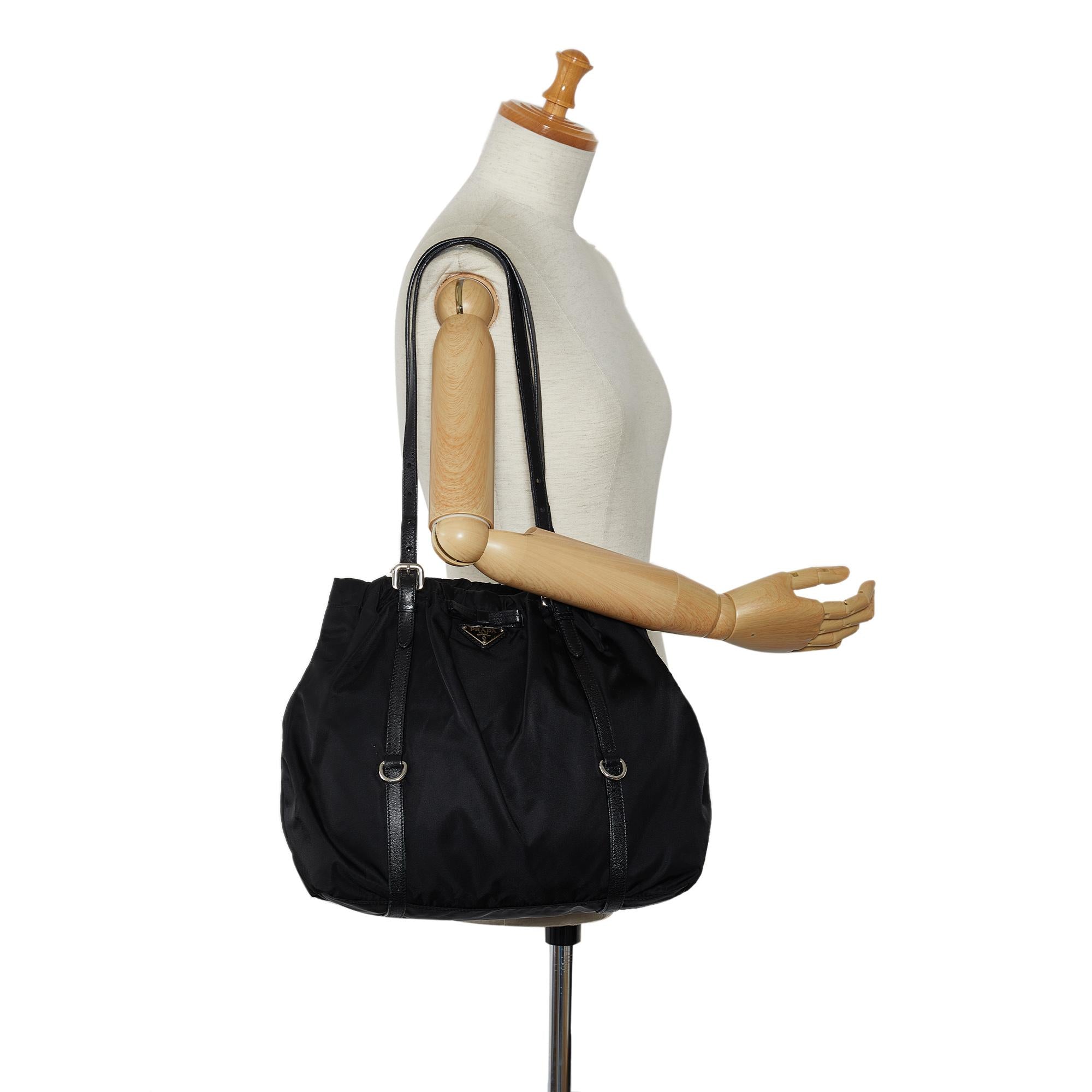 Prada Tessuto Tote (SHG-k3PAXP)