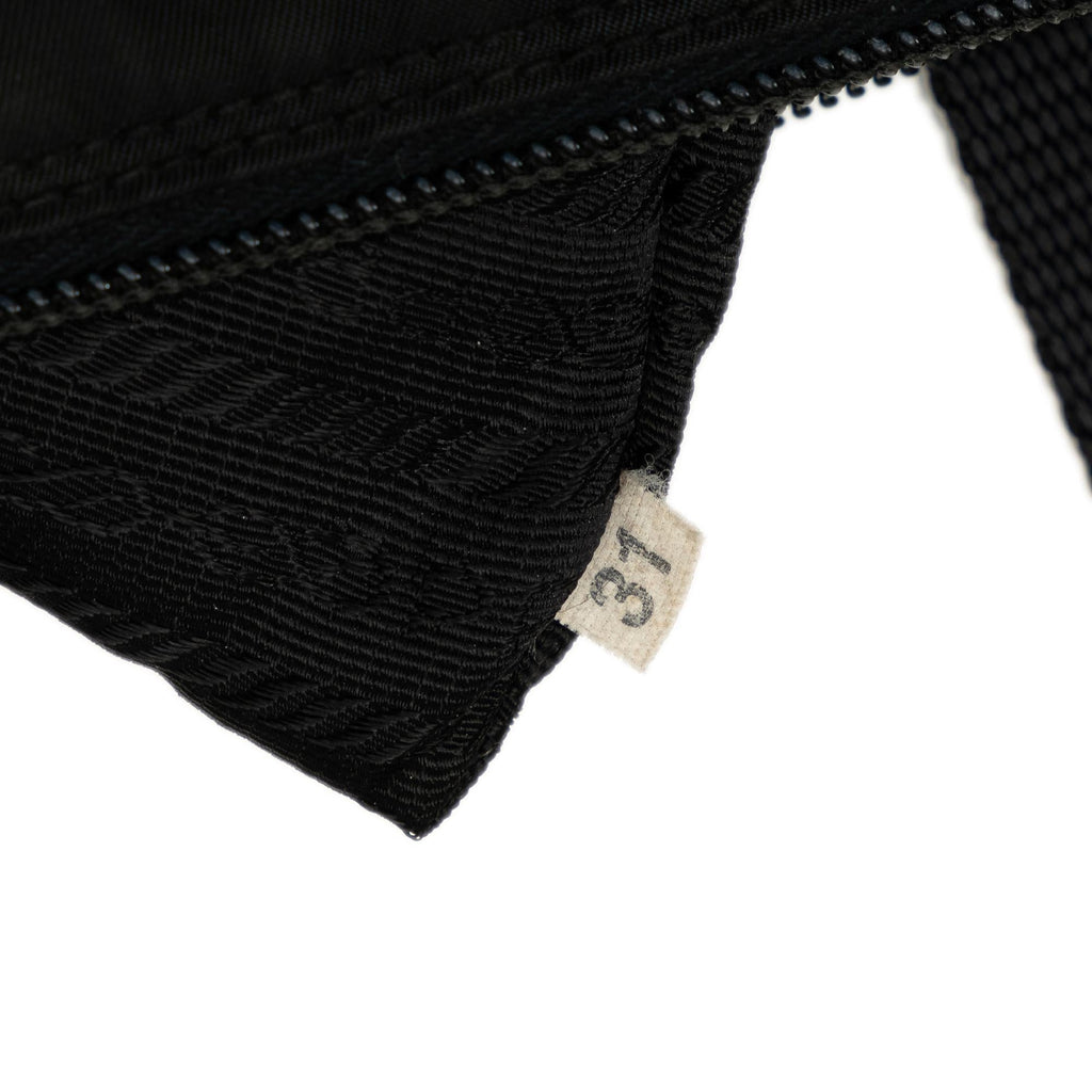 Prada Tessuto Tote (SHG-H5EbsU)