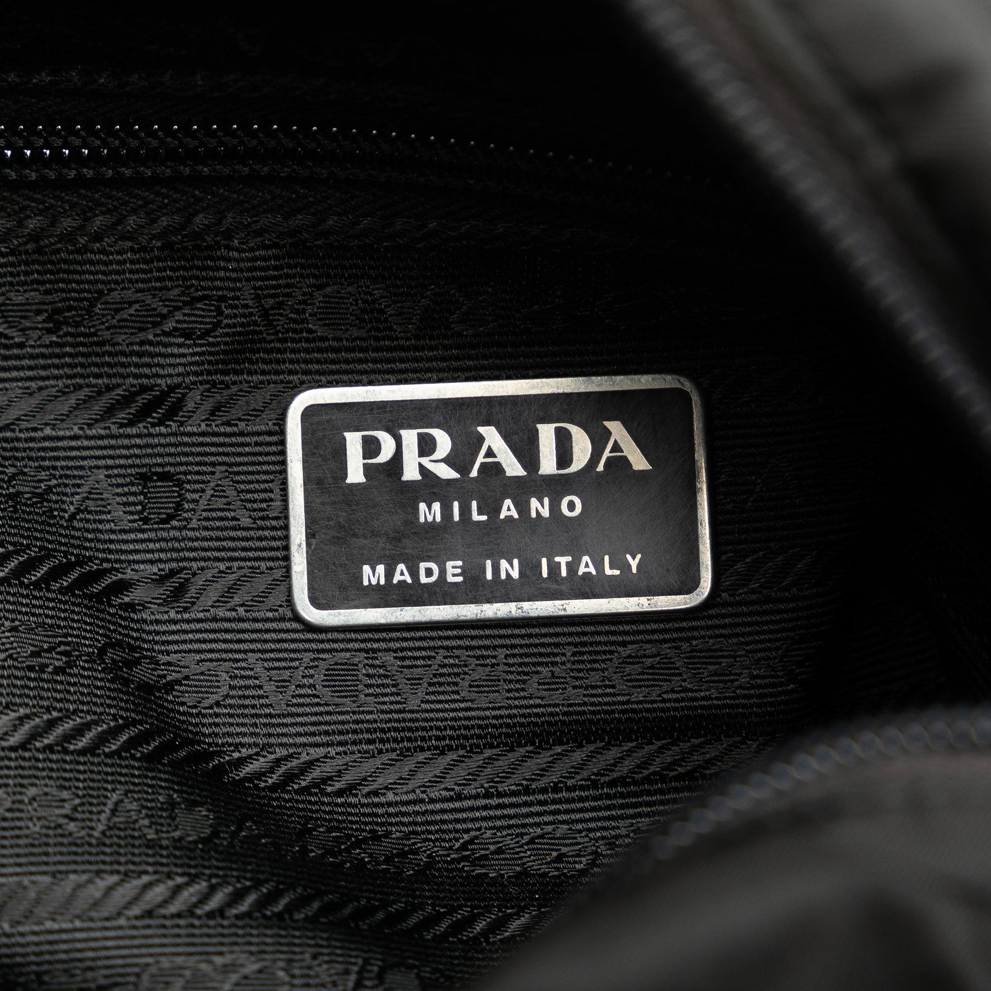 Prada Tessuto Tote (SHG-DlClbH)