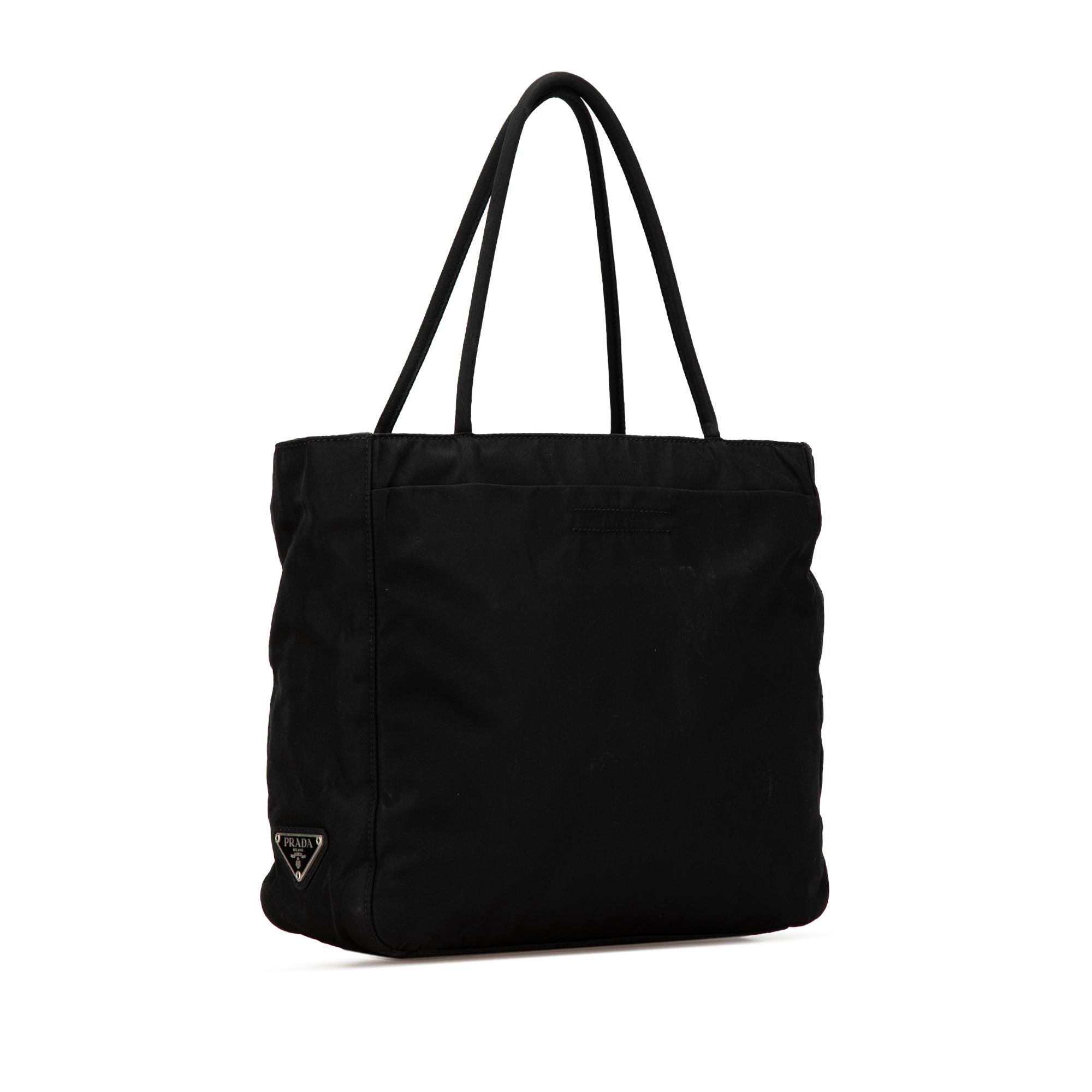Prada Tessuto Tote (SHG-DlClbH)