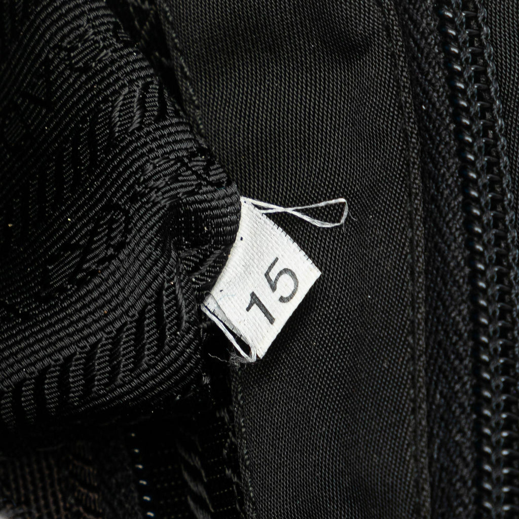 Prada Tessuto Tote (SHG-Zxfj6q)