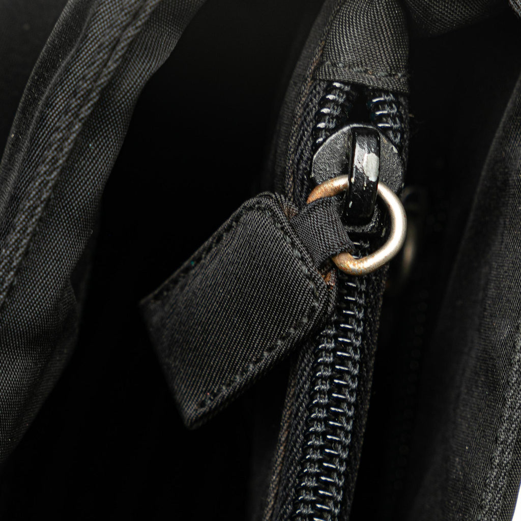 Prada Tessuto Tote (SHG-Zxfj6q)
