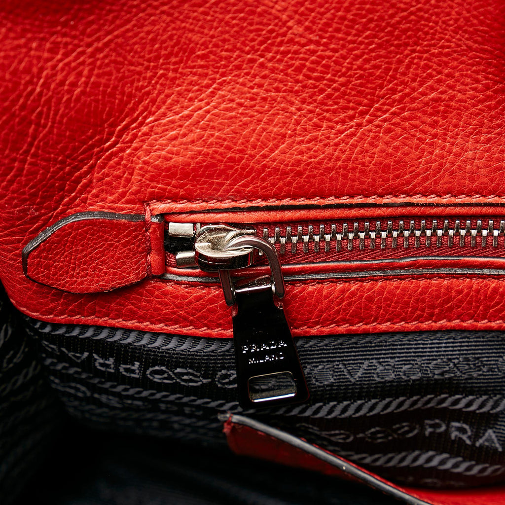 Prada Twin Pocket Leather Tote Bag (SHG-30736)