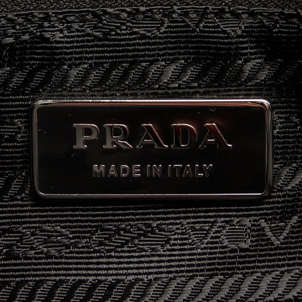 Prada Vernice Gaufre Tote Bag (SHG-26260)