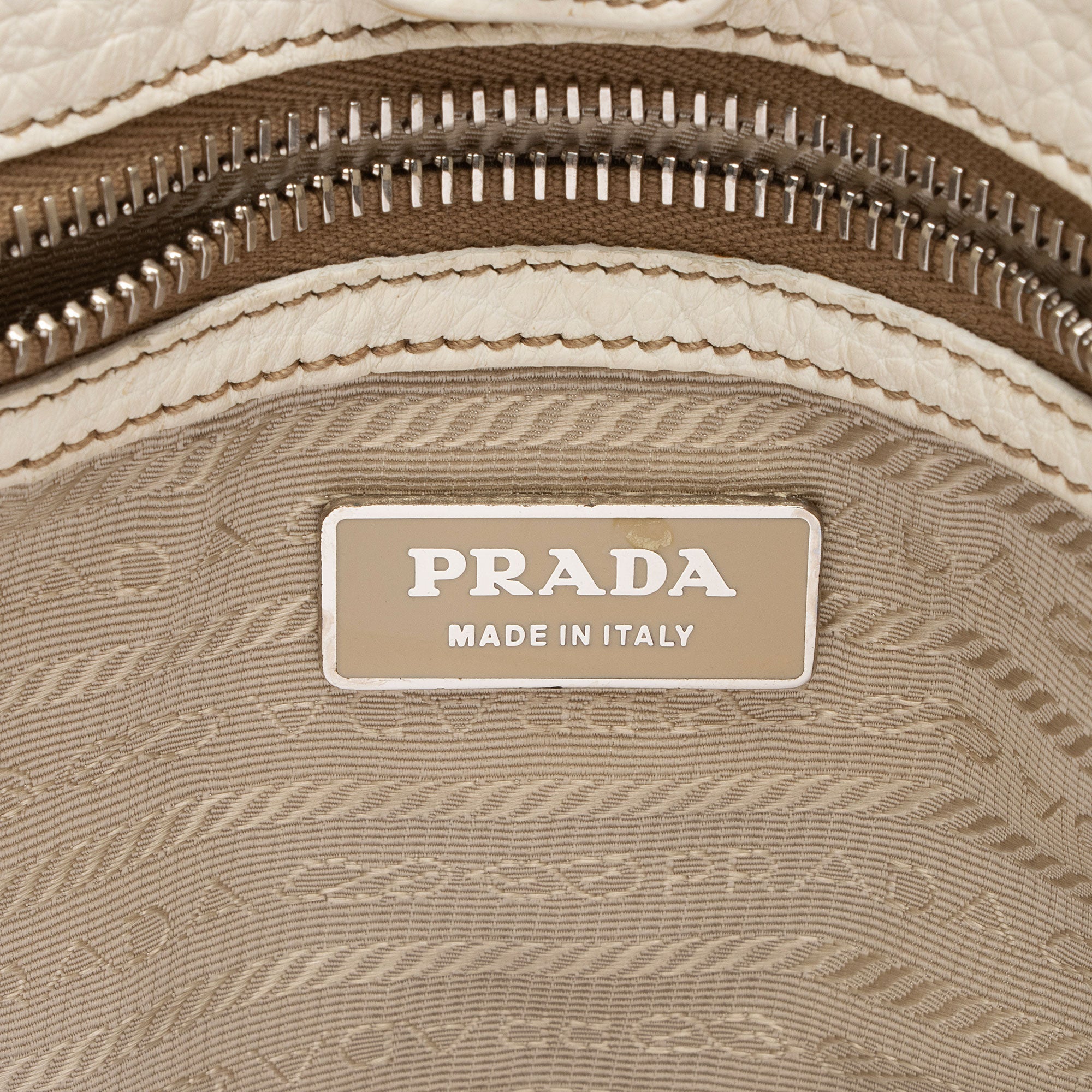 Prada Vitello Daino Braided Tote (SHF-XQ69sr)