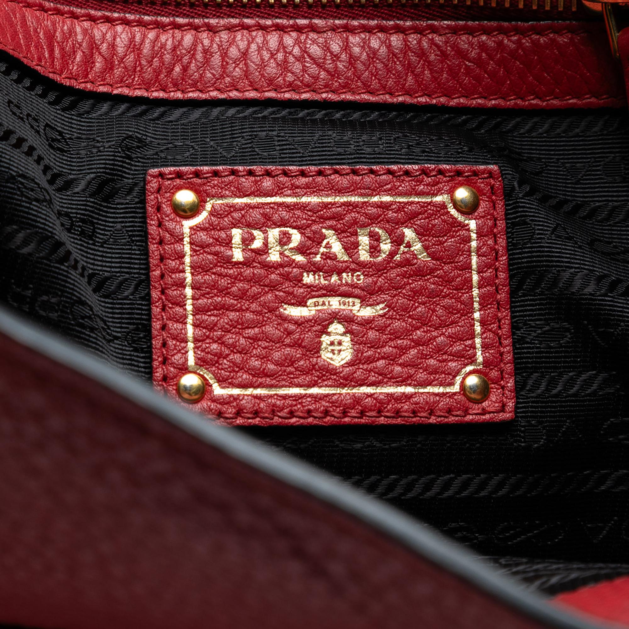 Prada Vitello Daino Canapa Logo Tote