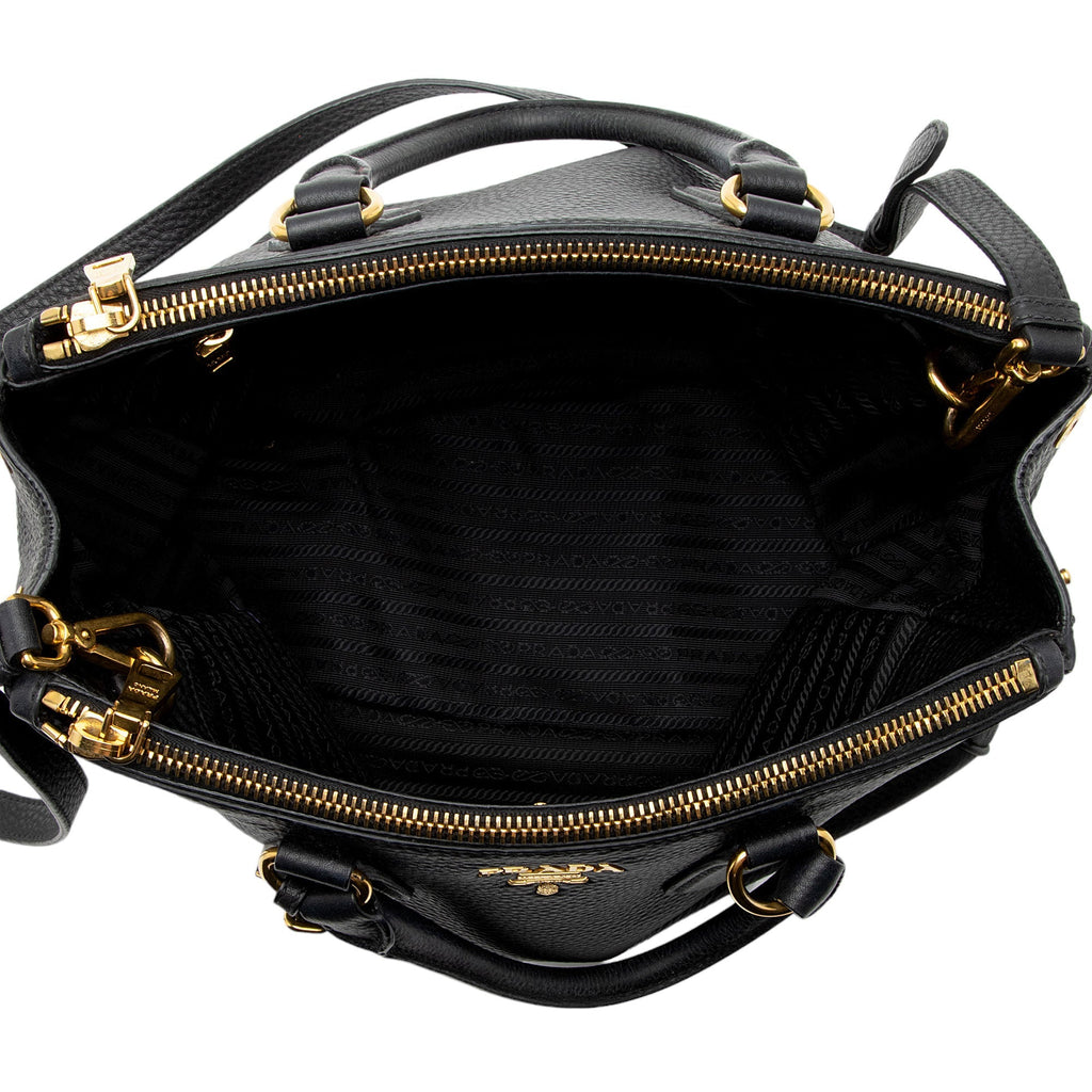 Prada Vitello Daino Double Zip Medium Tote (SHF-Ve4tnw)