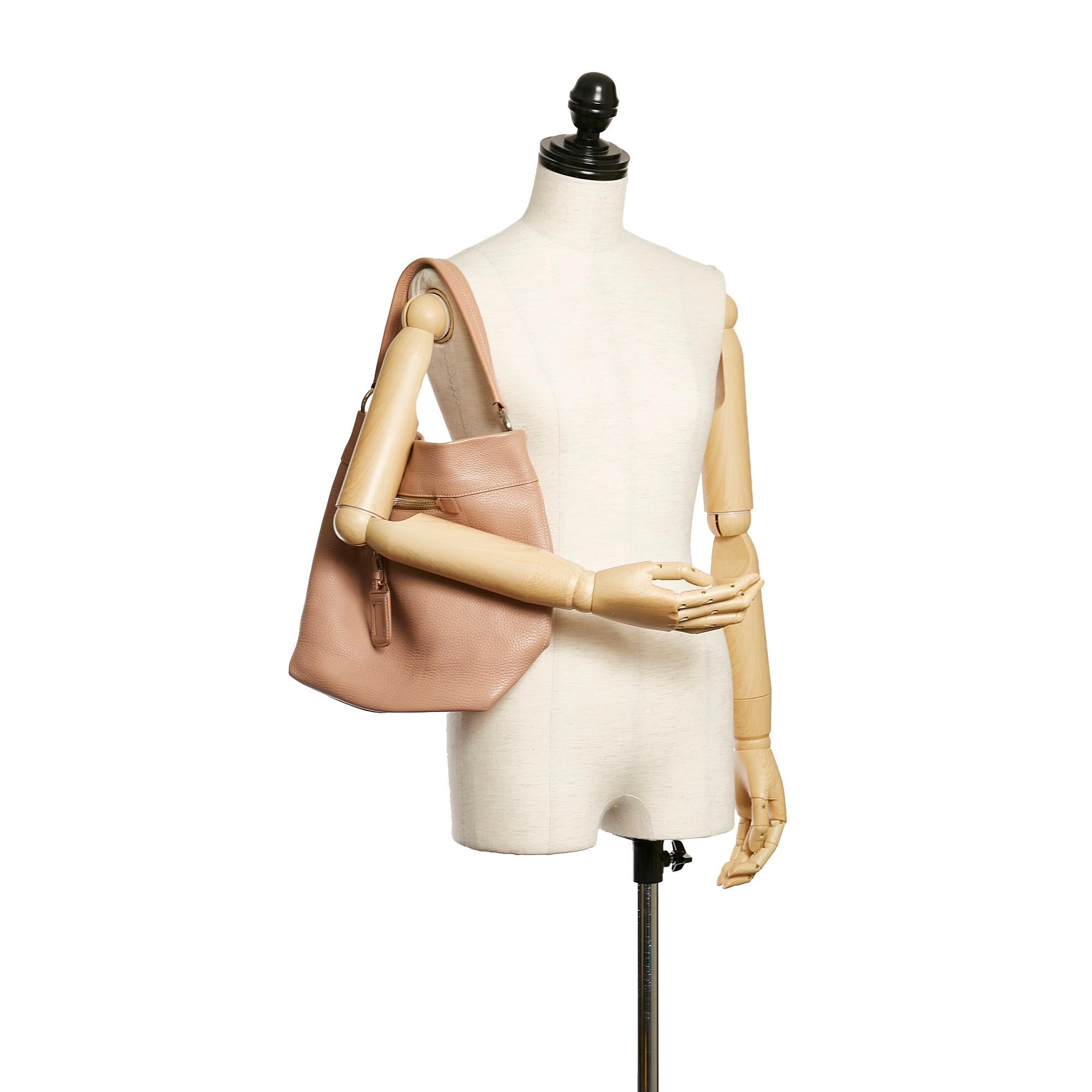 Prada Vitello Daino Leather Tote (SHG-30084)