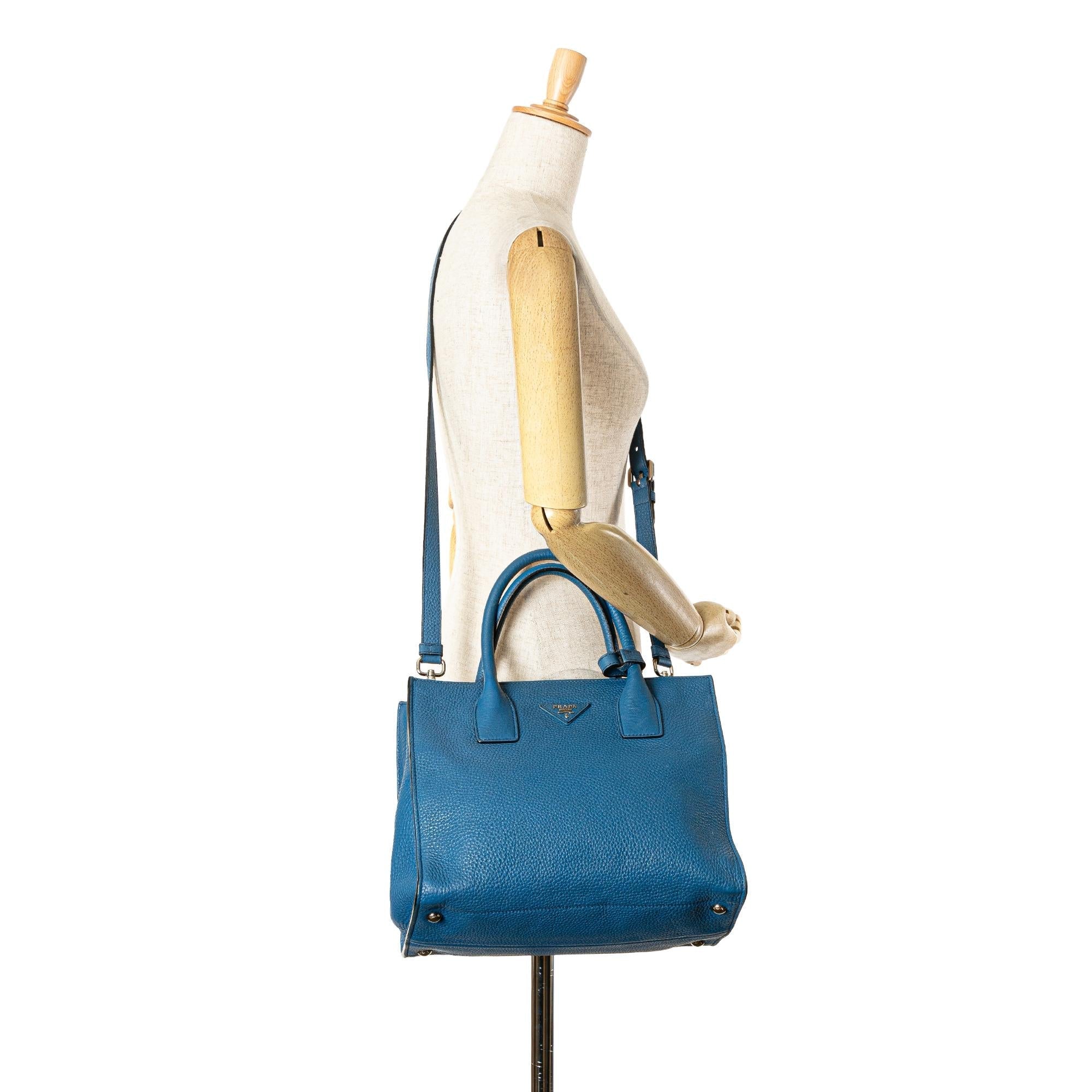 Prada Vitello Daino Open Convertible Tote (SHG-VTHUUU)