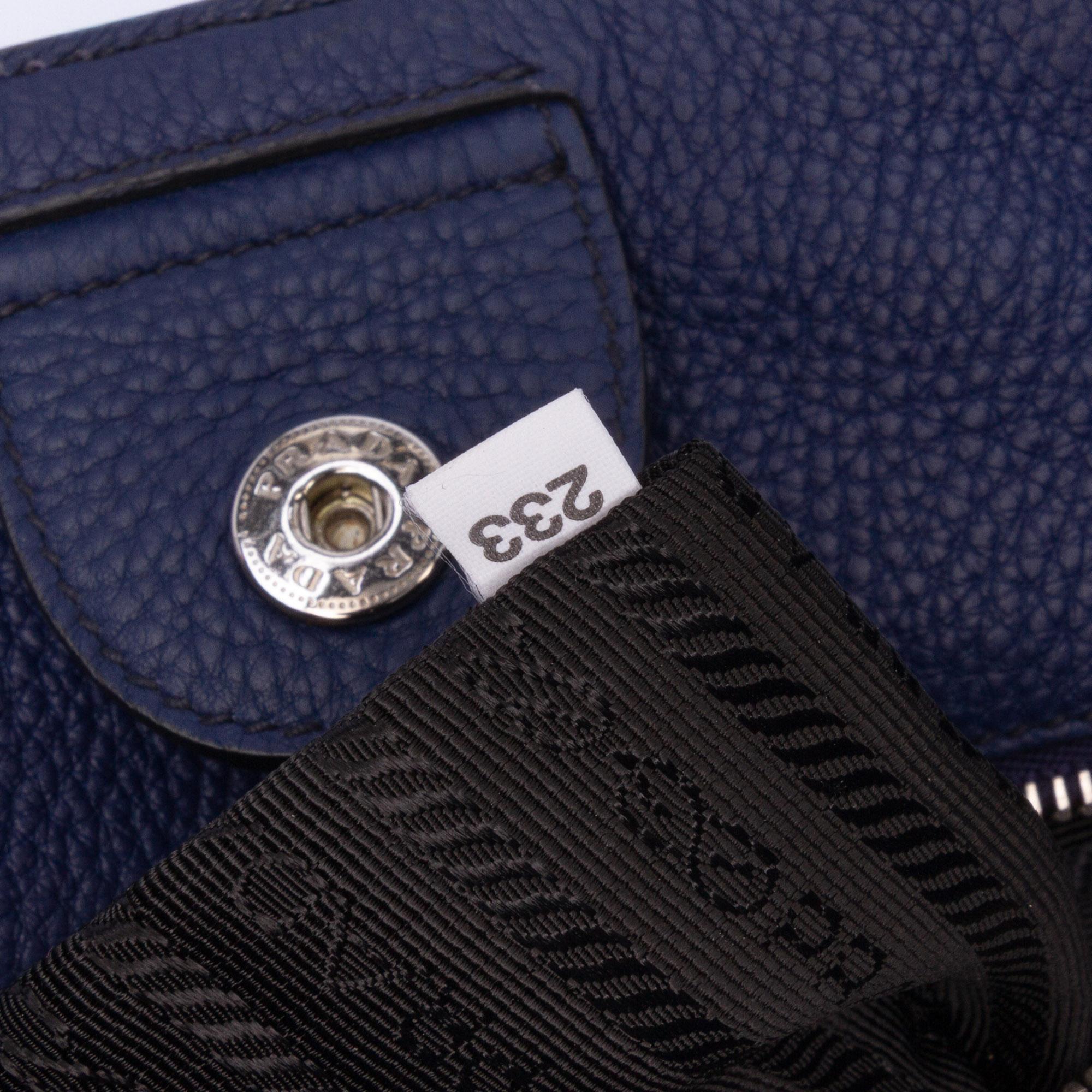 Prada Vitello Daino Open Convertible Tote