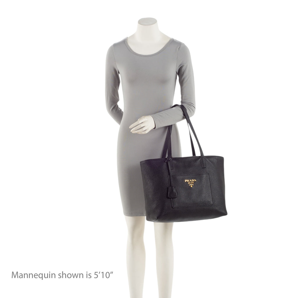 Prada Vitello Daino Pocket Shopping Tote (SHF-ArkUVK)