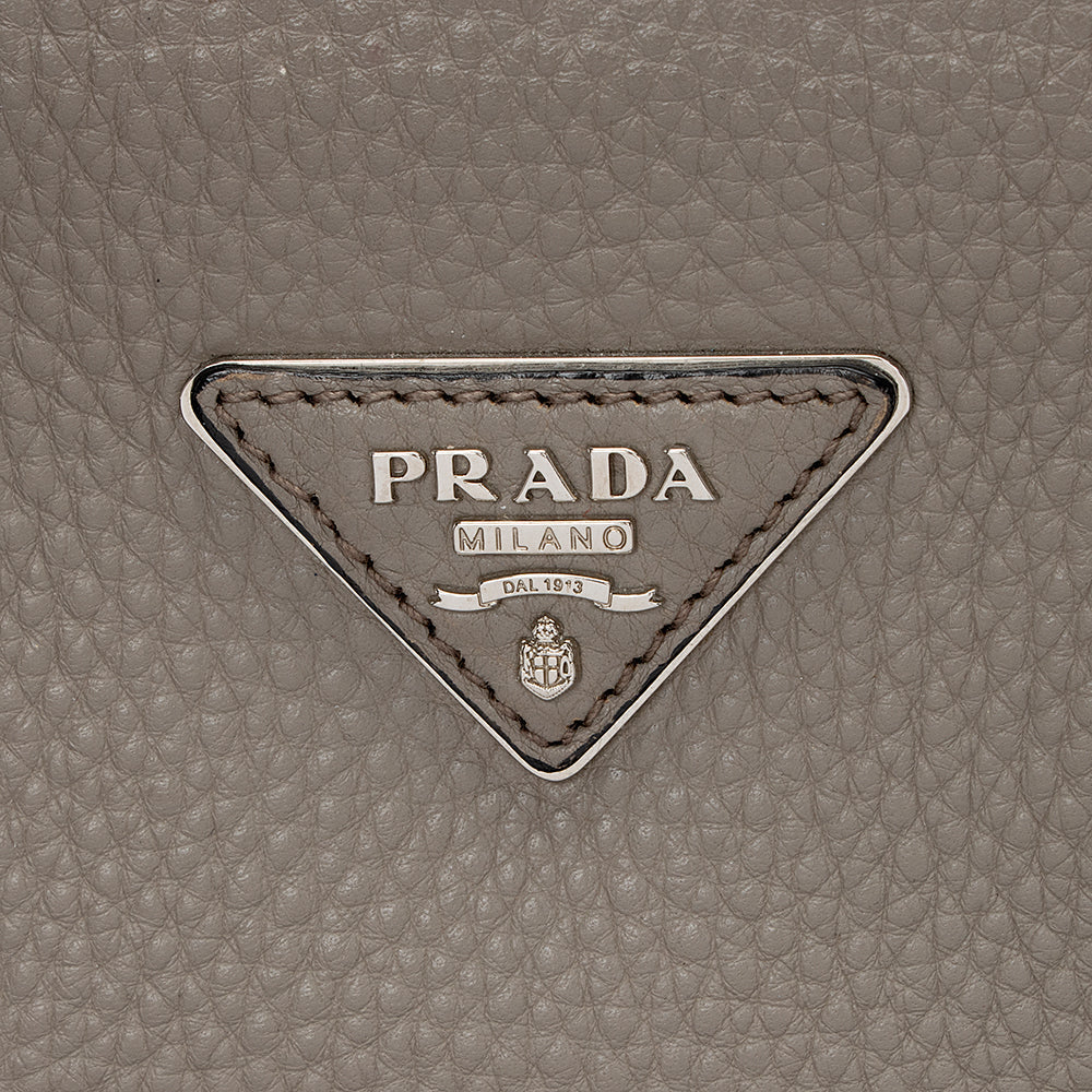 Prada Vitello Daino Shopping Tote (SHF-14946)