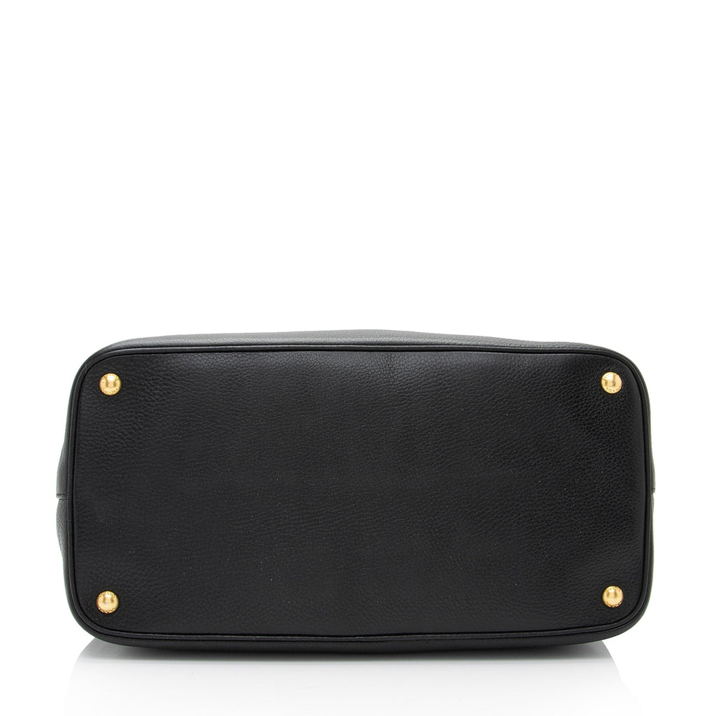 Prada Vitello Daino Shopping Tote (SHF-rtAZE9)