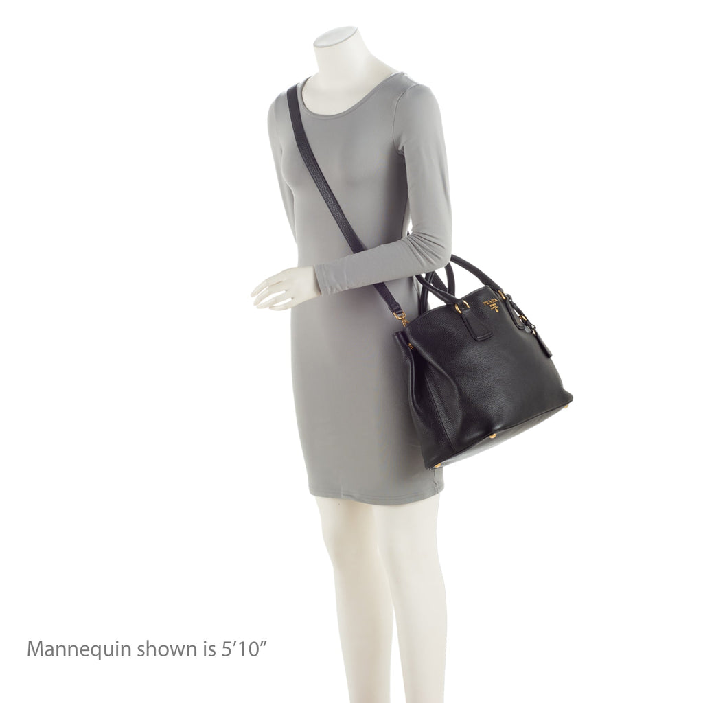 Prada Vitello Daino Shopping Tote (SHF-rtAZE9)