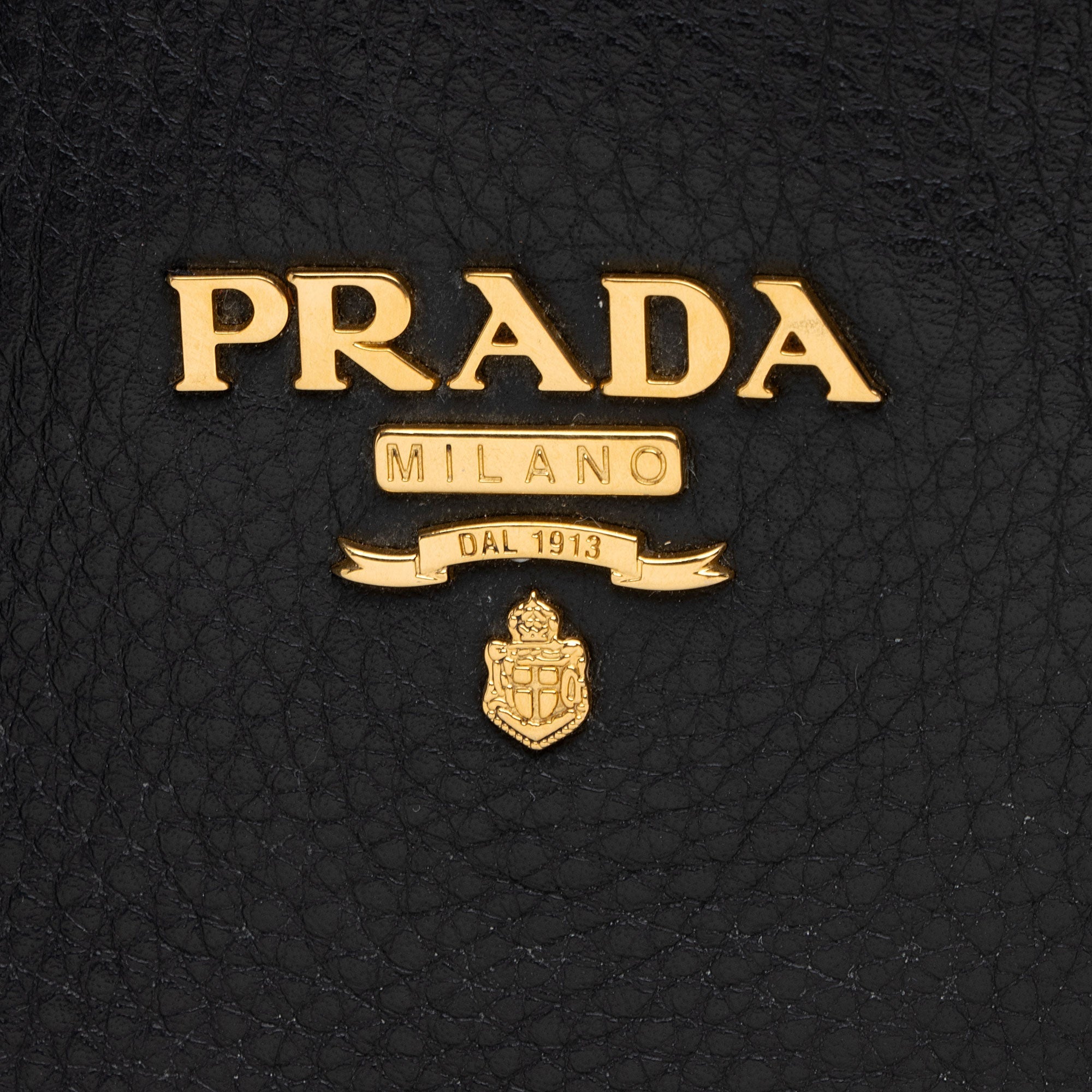 Prada Vitello Daino Shopping Tote (SHF-I79QkY)