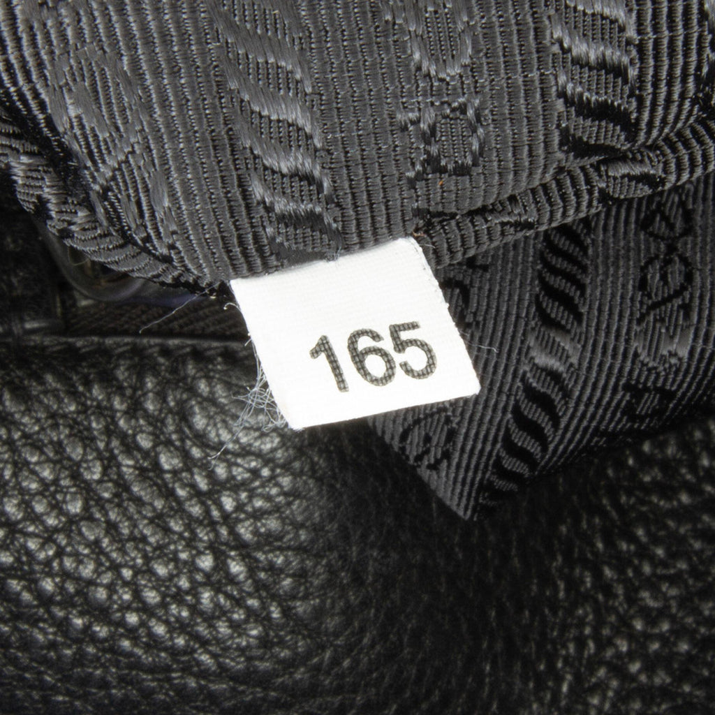 Prada Vitello Daino Side Zip Tote (SHG-G8aLLR)
