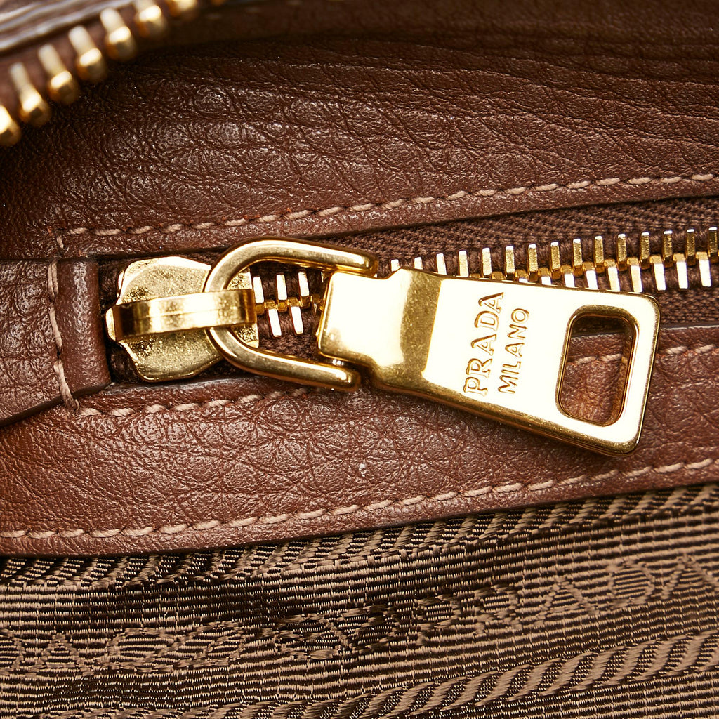 Prada Vitello Daino Tote Bag (SHG-29094)