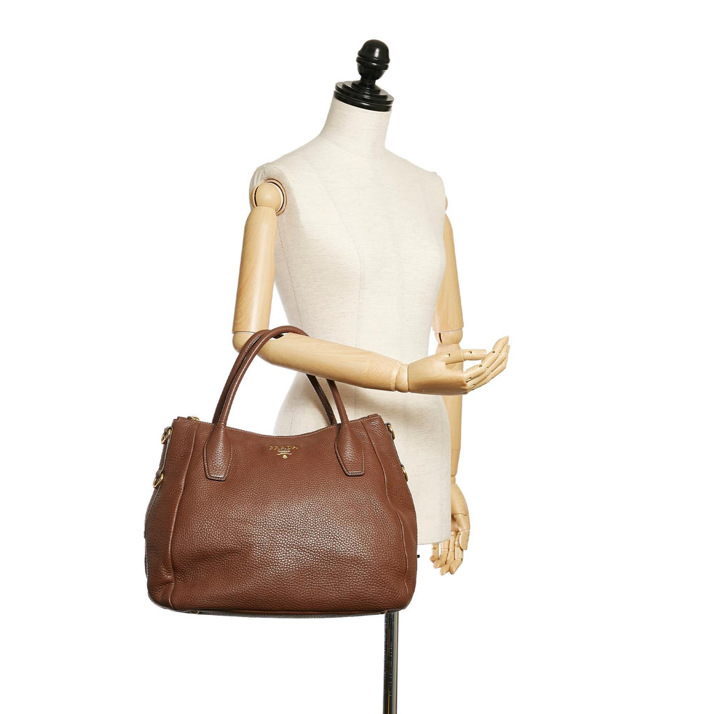 Prada Vitello Daino Tote Bag (SHG-29094)