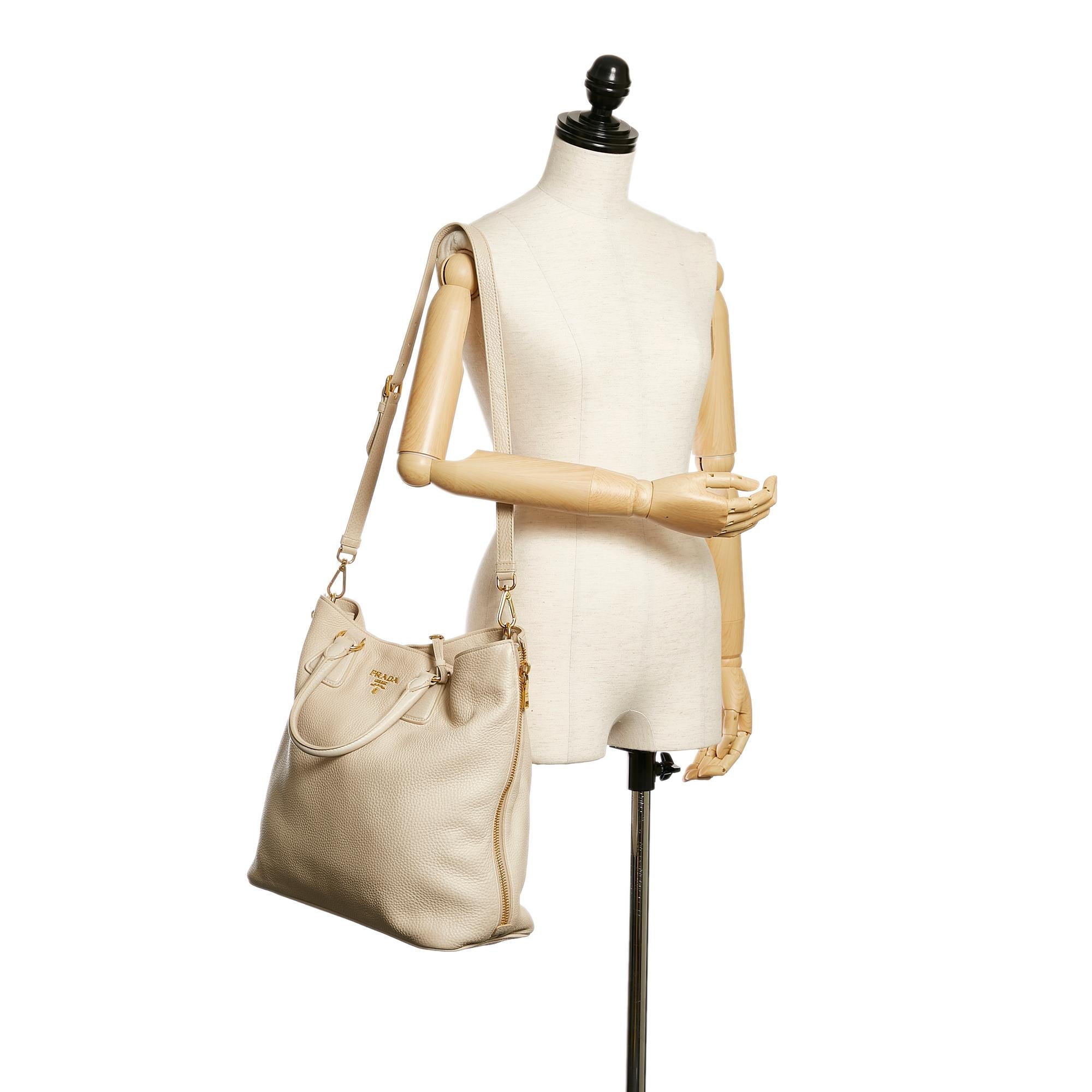 Prada Vitello Daino Tote Bag (SHG-29698)
