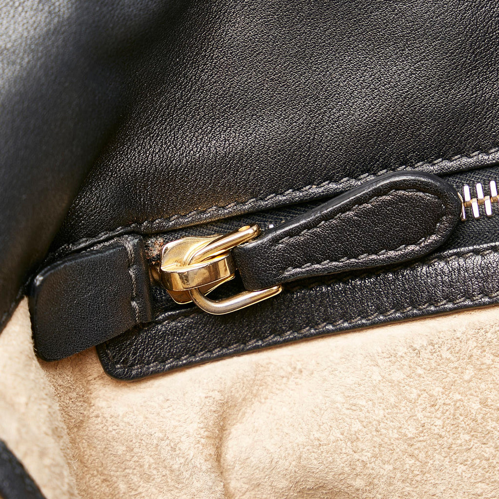 Prada Vitello Daino Tote Bag (SHG-30120)