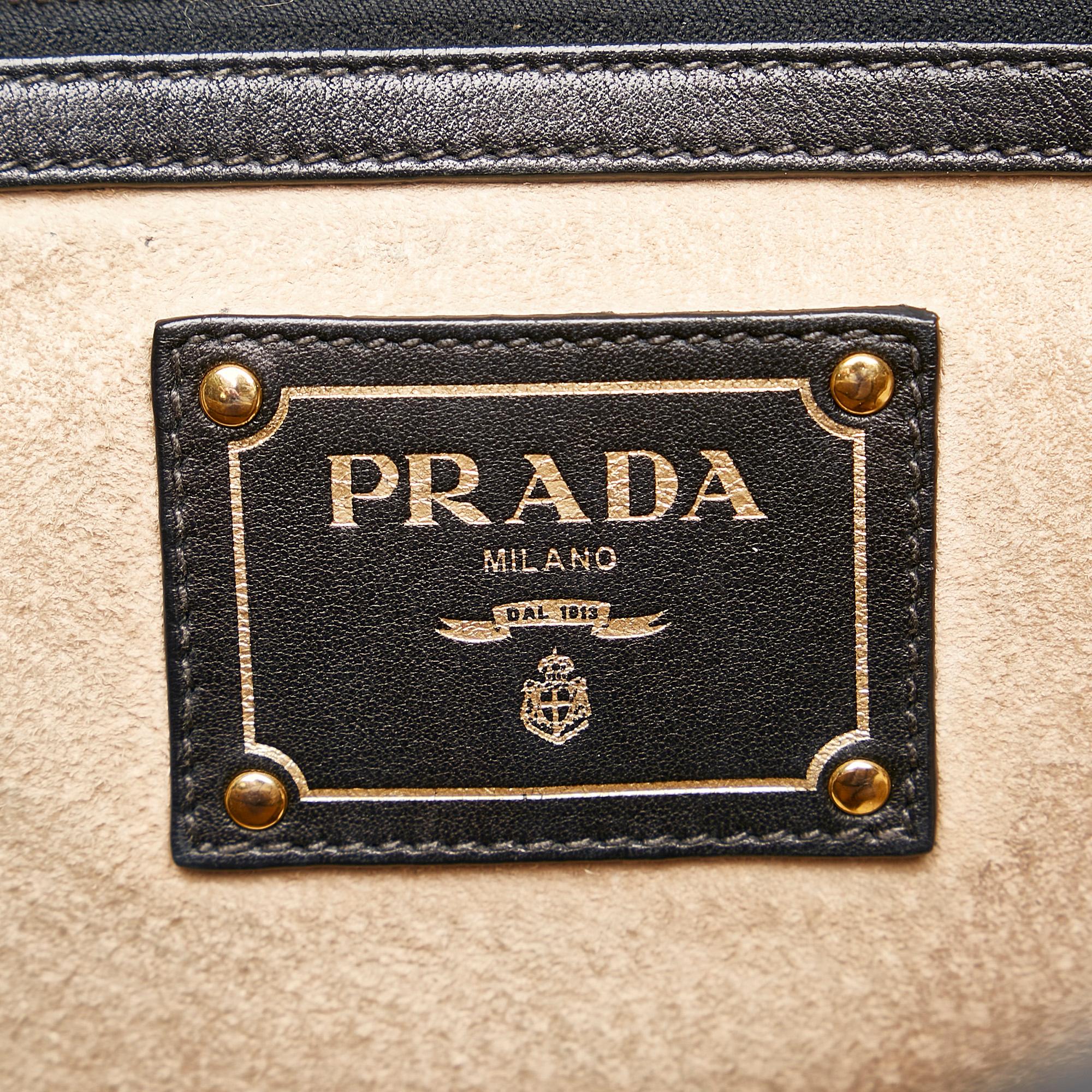 Prada Vitello Daino Tote Bag (SHG-30120)
